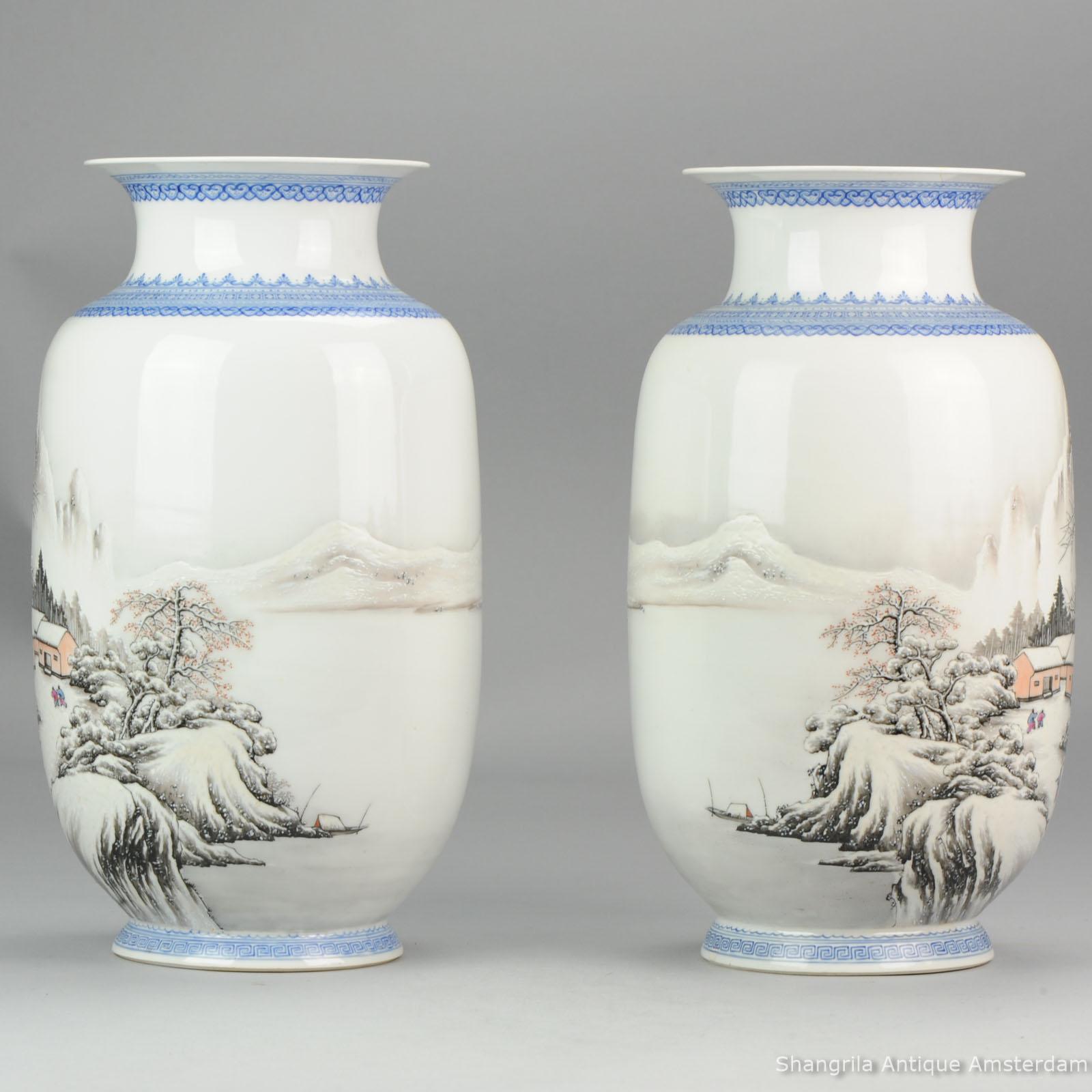 High Quality 1950-1960 Qianlong Marked Chinese Porcelain Vase PRoC Winter Land For Sale 4