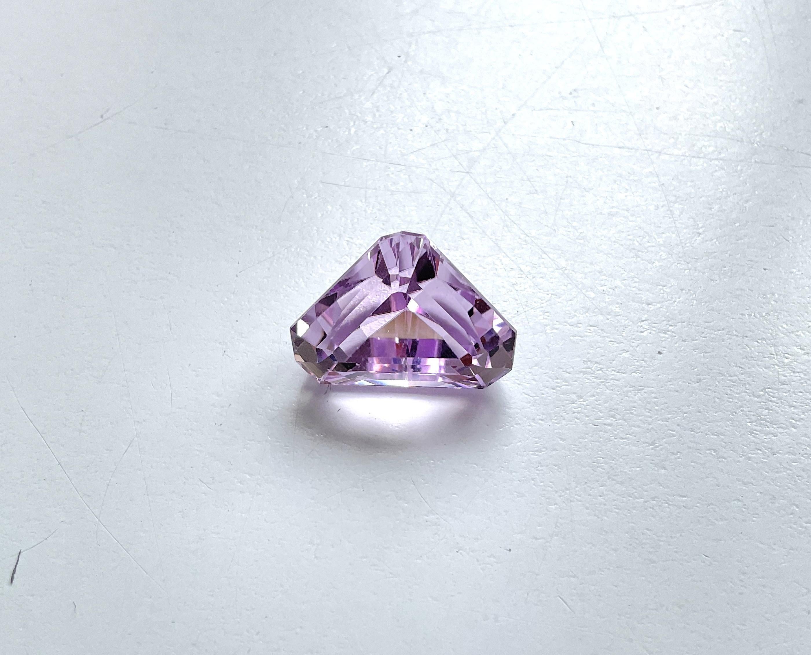 High Quality 33.30 Carats Pink Kunzite Fancy Cut stone For jewelry Natural Gem 1