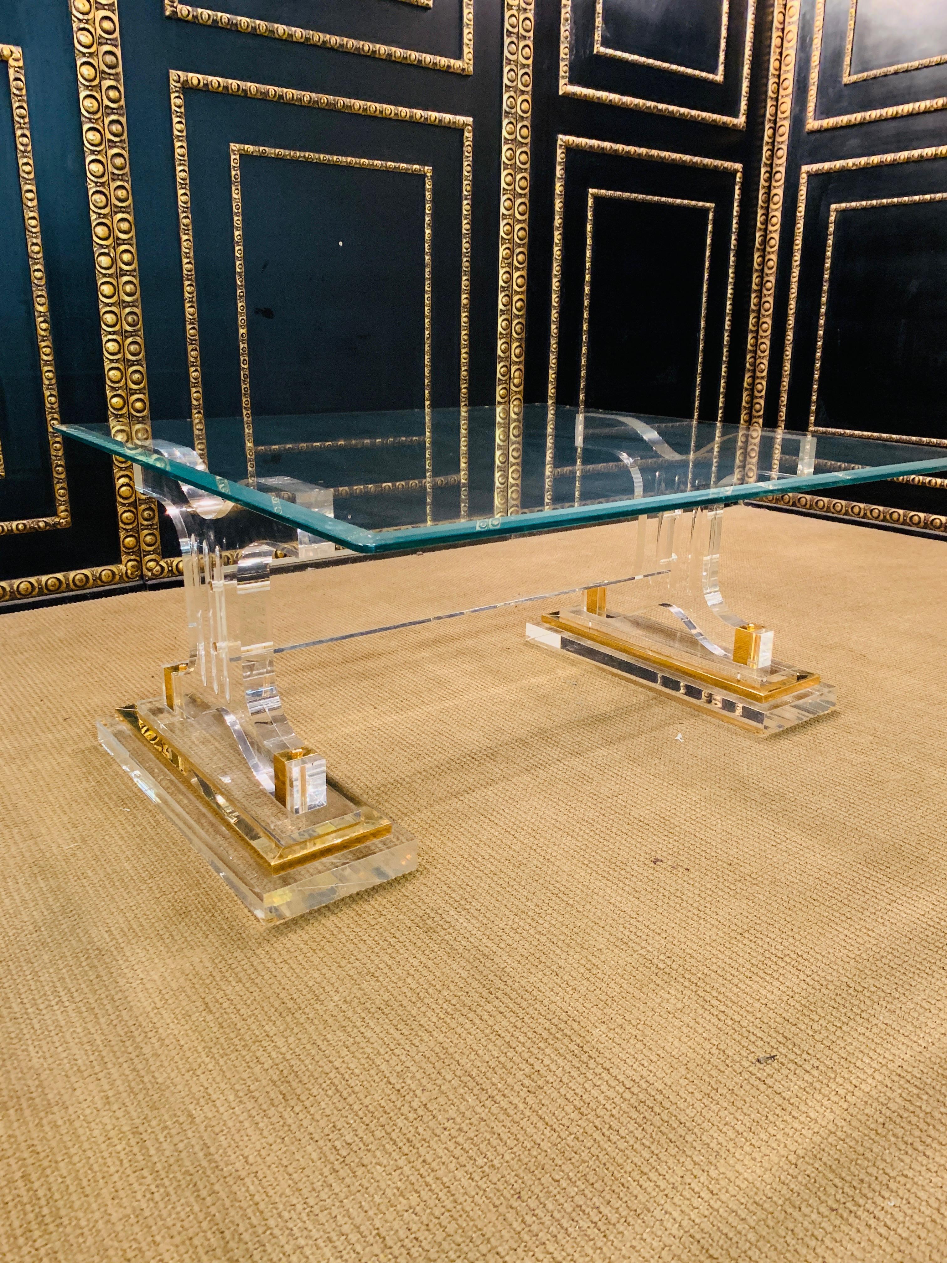 High Quality Acrylic Coffee/Sofa Table with Glass Top For Sale 4