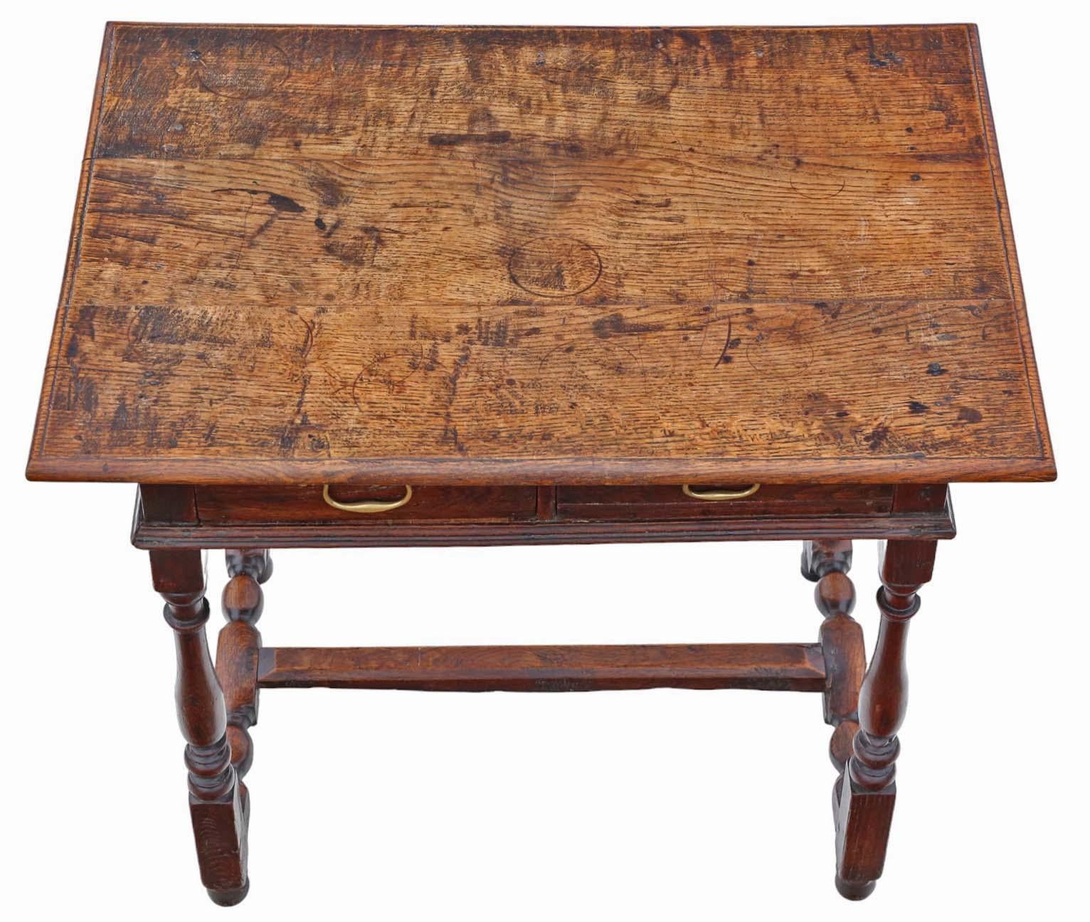 High-Quality Antique Oak Writing Table - Early 18th Century Desk Side Dressing In Good Condition For Sale In Wisbech, Cambridgeshire