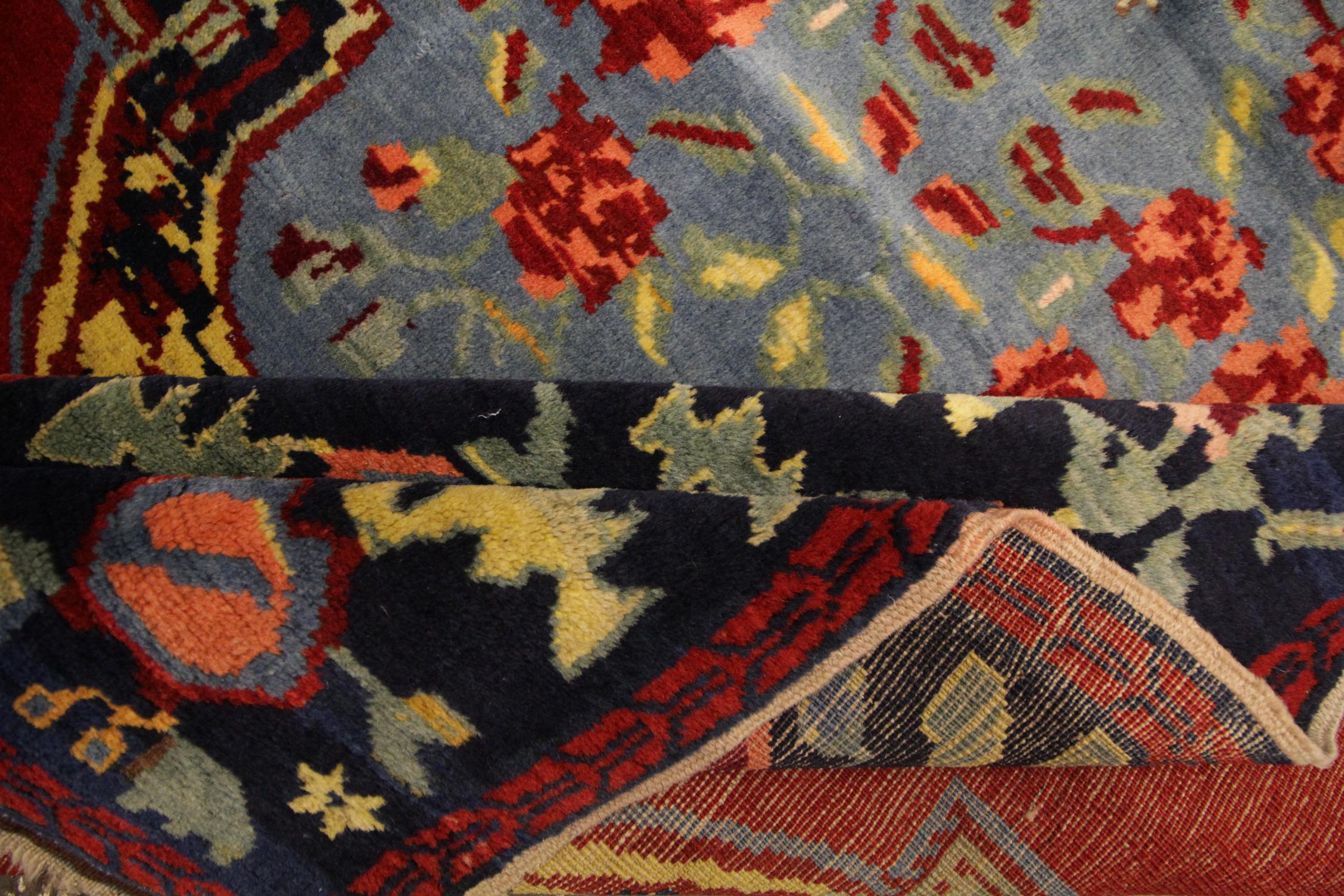 High-Quality Antique Rug Caucasian Carpet Rug, Traditional Living Room Rug Sale For Sale 1