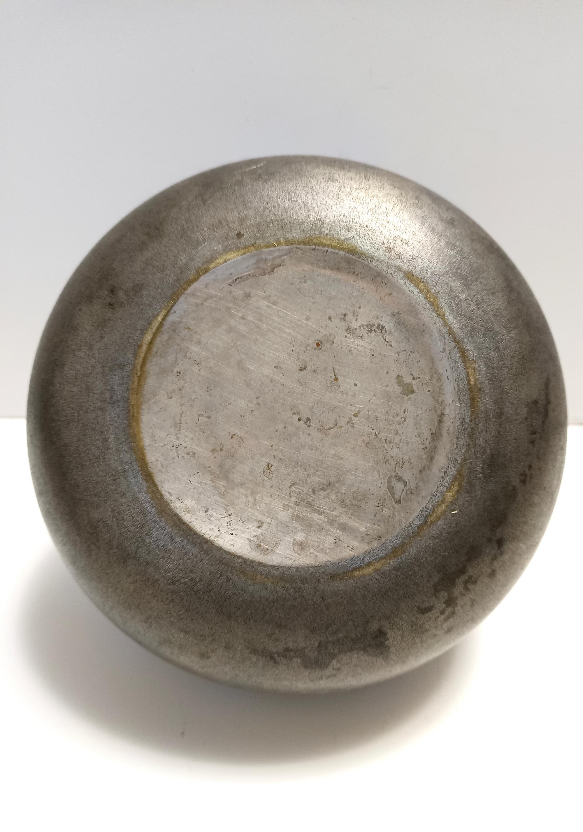 Metà XX secolo Vaso in ottone argentato brunito Art Deco di alta qualità, Italia in vendita