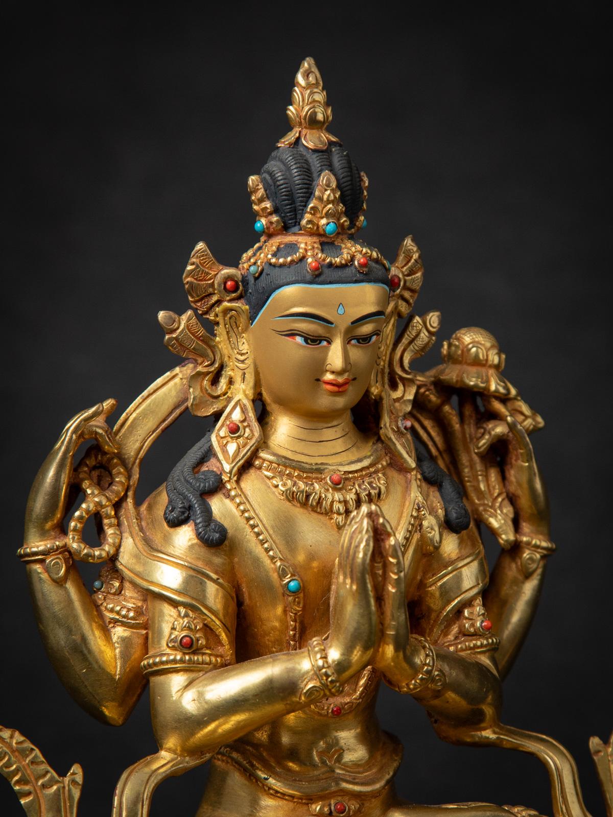 Statua Chenrezig in bronzo di alta qualità proveniente dal Nepal in vendita 1