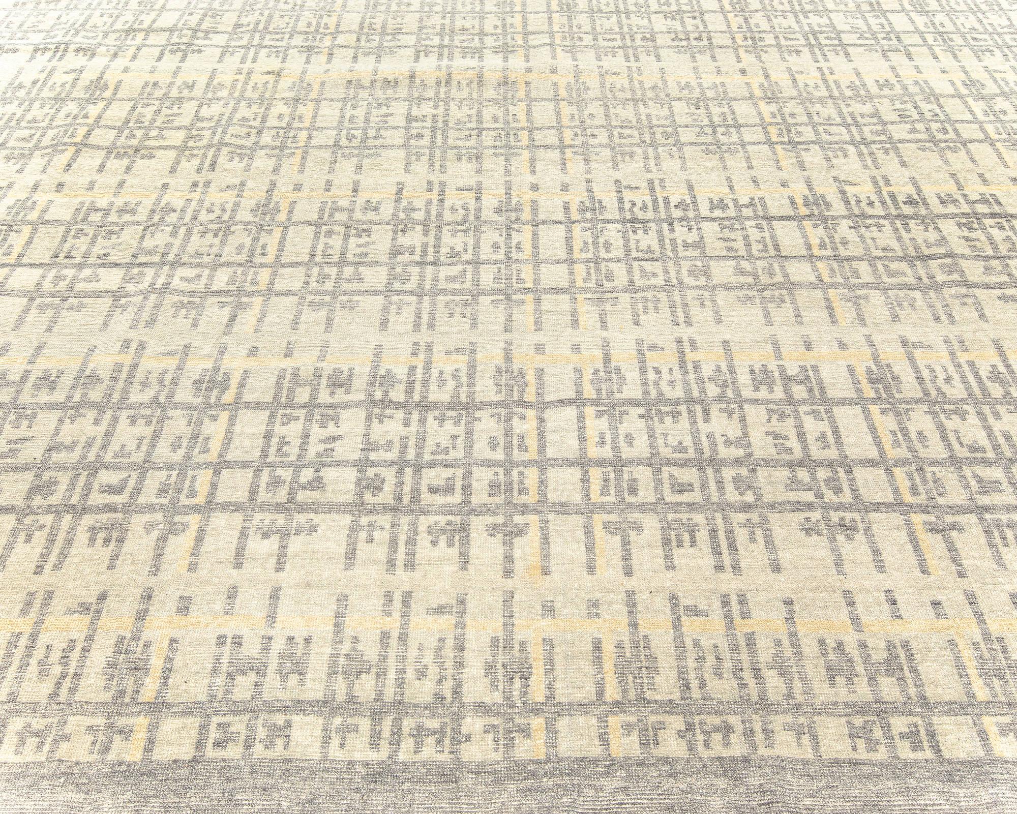 High-Quality Contemporary Geometric Rug by Doris Leslie Blau In New Condition For Sale In New York, NY