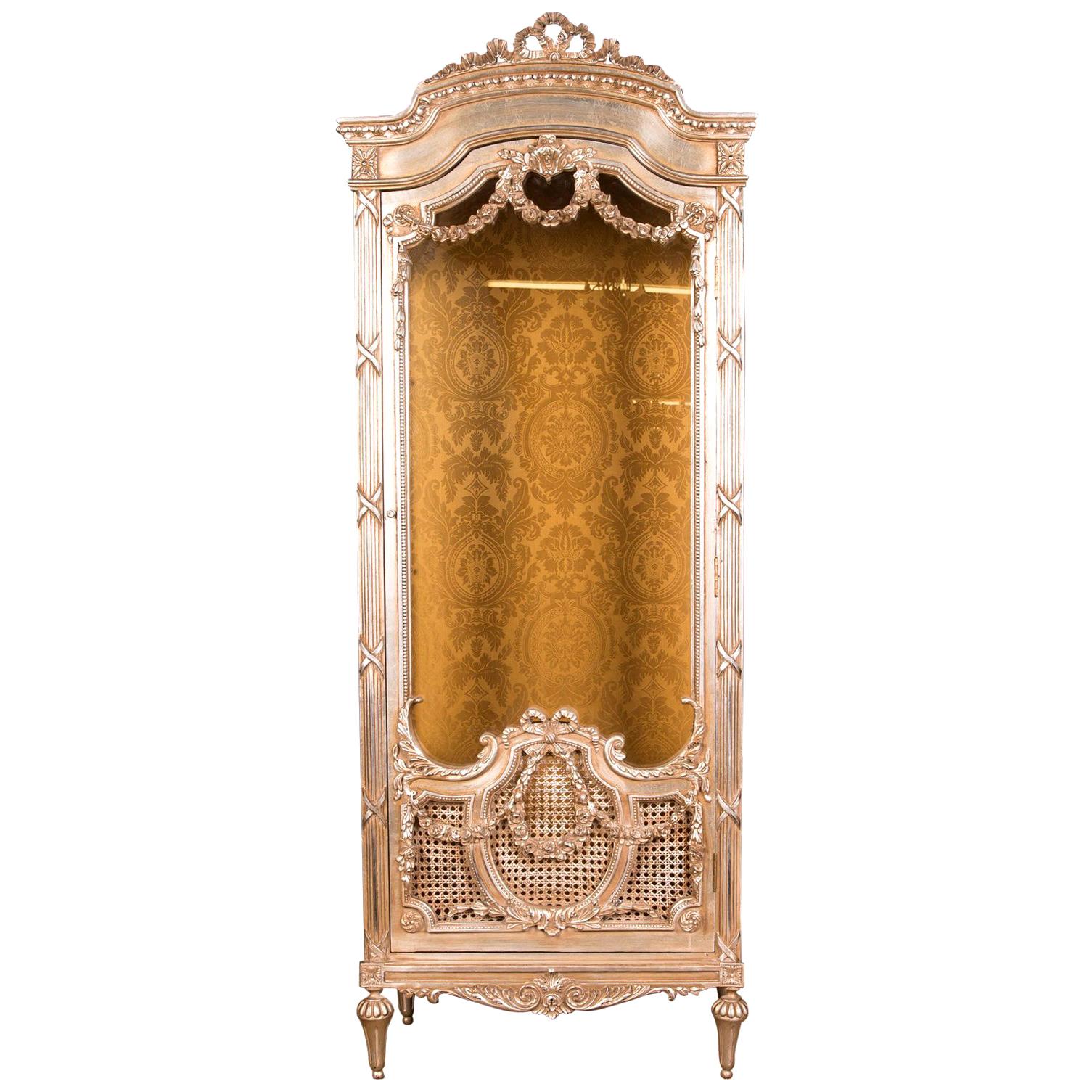High Quality French Display Case Vitrine in the antique Louis Seize Style beech 
