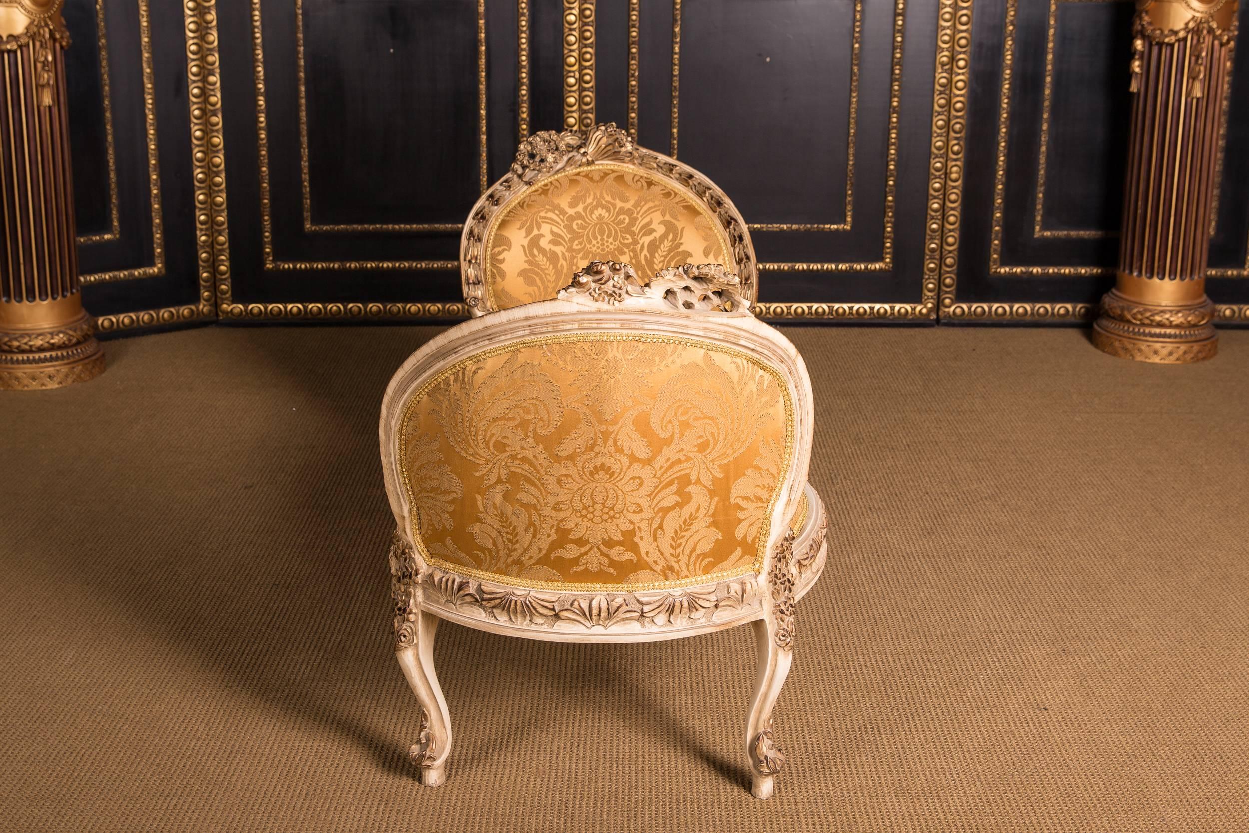 Hand-Carved High Quality French Gondola Stool in Louis Quinze Style