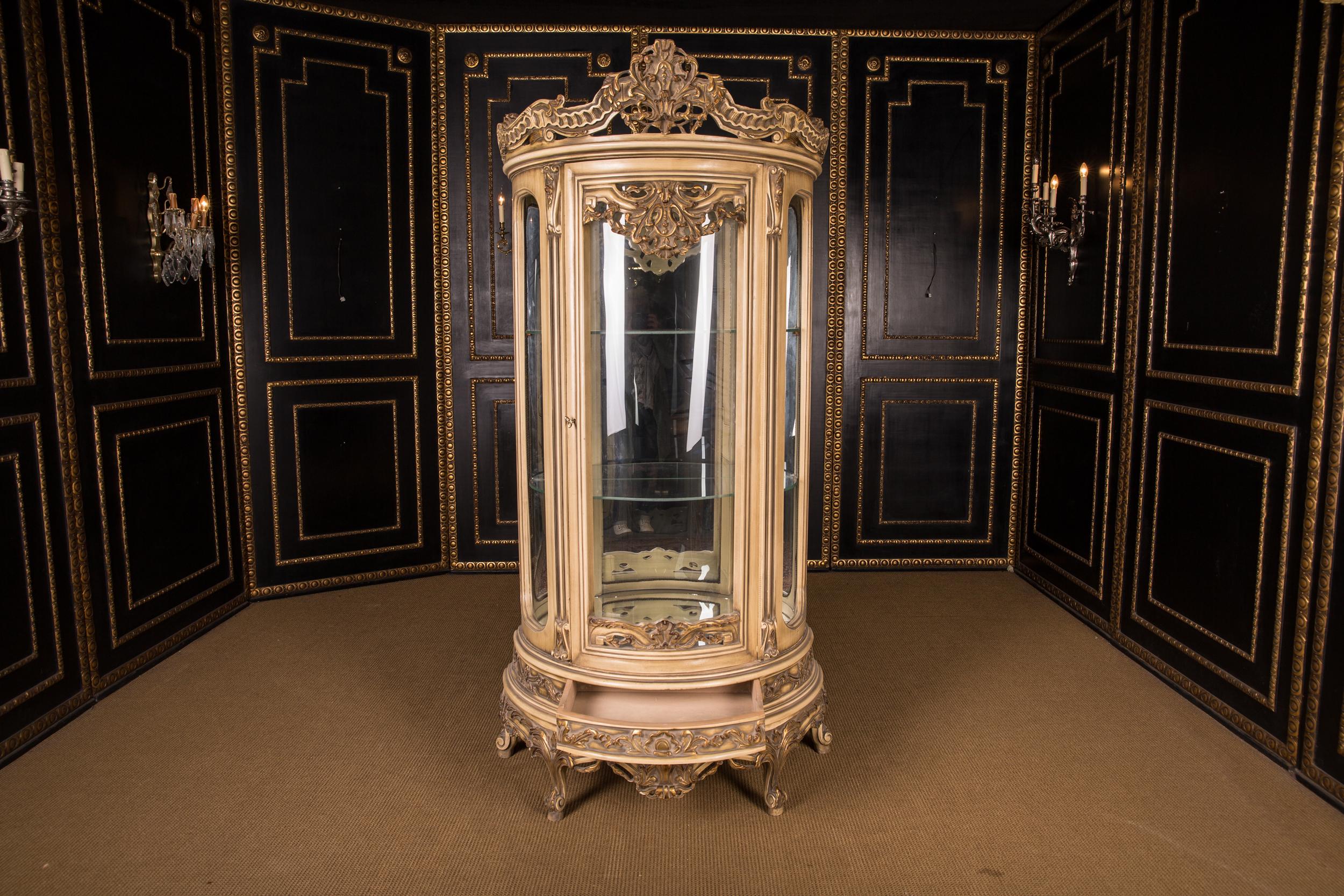 High Quality French Vitrine in the Louis Quinze Style 2