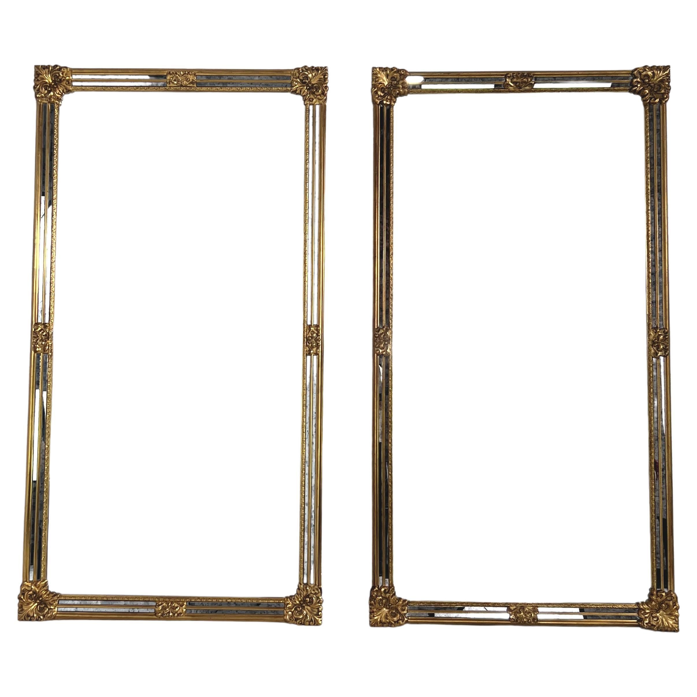 Pair of large mirrors with high-quality craftmanship. It imposes by their size but also by the quality of manufacture. The built-in fasteners are designed so that you can hang them in portrait or landscape. In perfect condition.