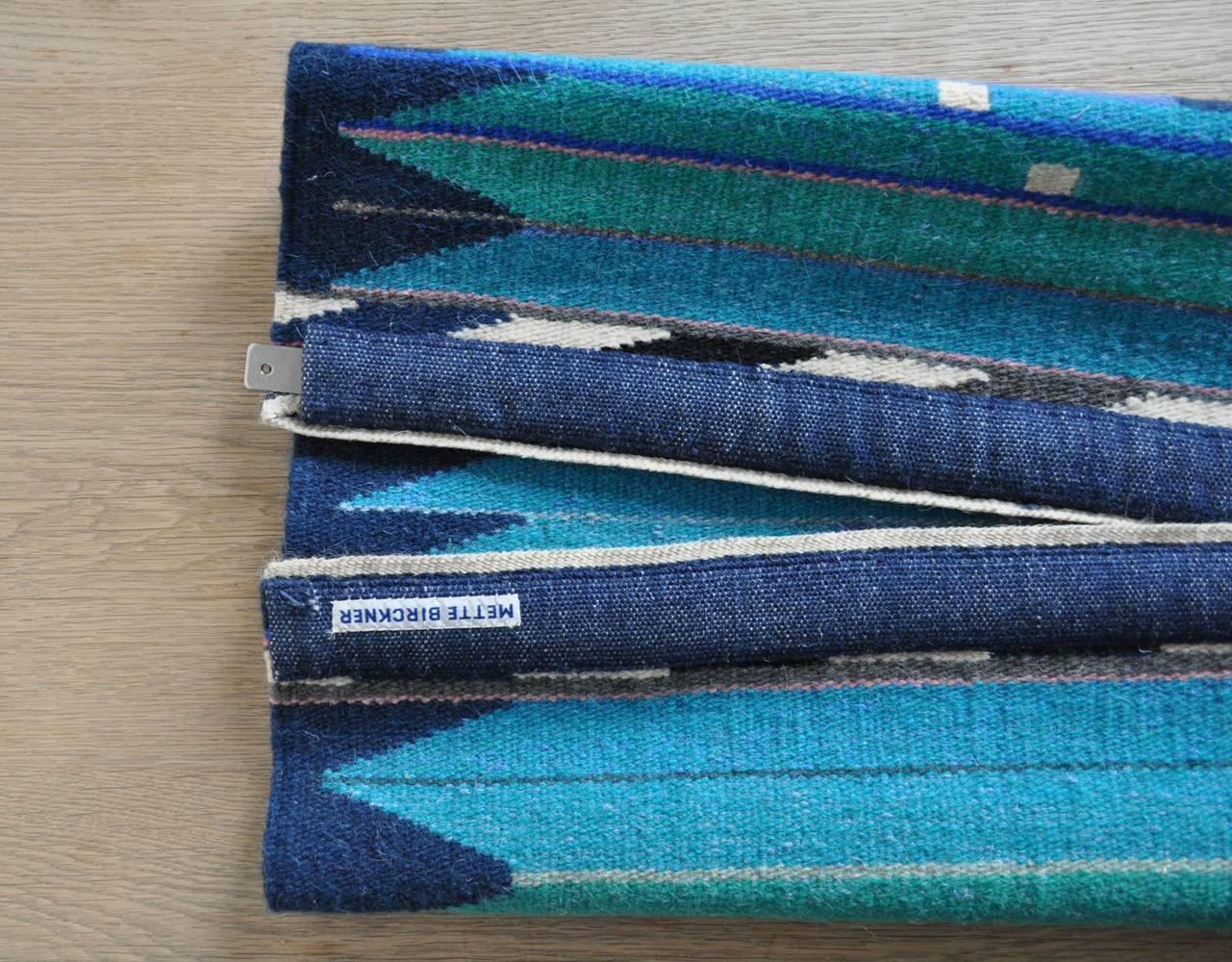High Quality Handwoven Danish Tapestry from the Late 1980s In Excellent Condition For Sale In Vordingborg, DK