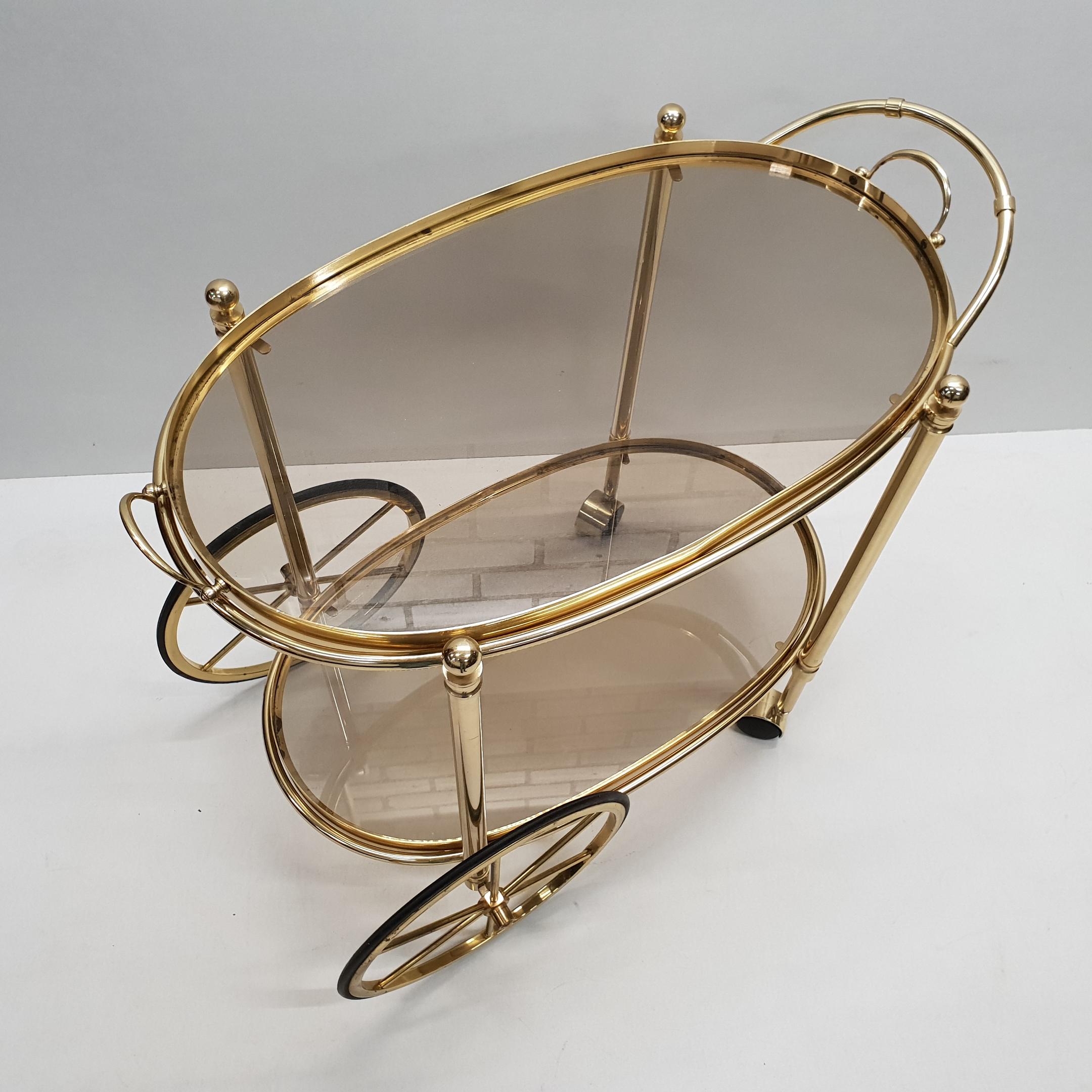 High Quality Italian Brass Trolley Bar Cart with Smoked Glass, 1980s For Sale 3