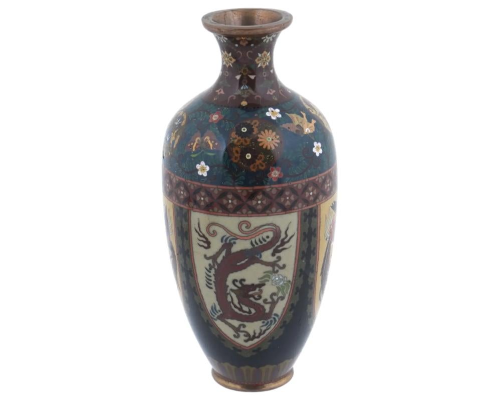 Meiji Vaso di alta qualità in smalto cloisonne giapponese con drago e uccello fenice in vendita