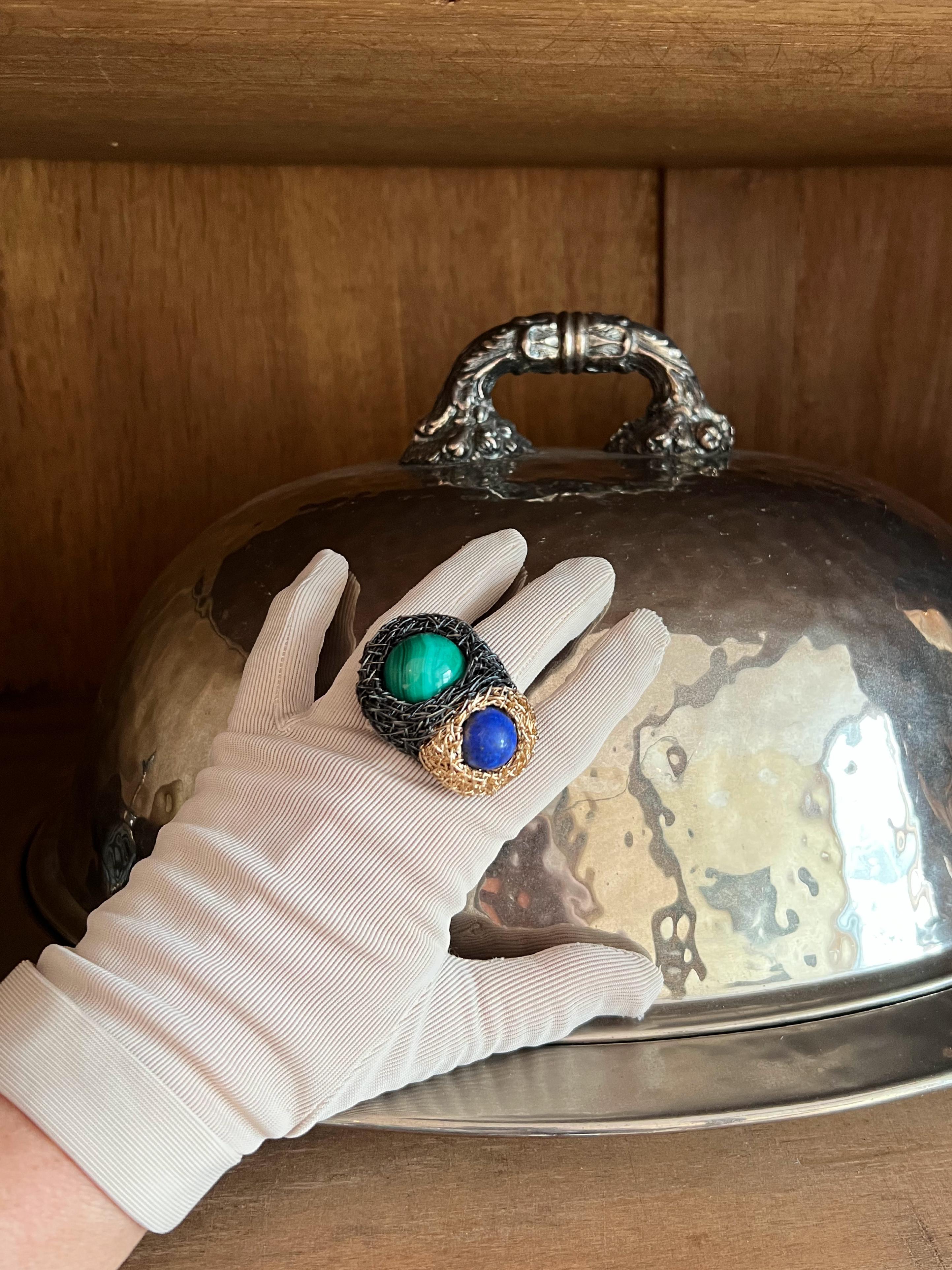 Contemporary High quality Lapis Lazuli & Malachite One-Off 14 K Yellow Gold F. Cocktail Ring For Sale