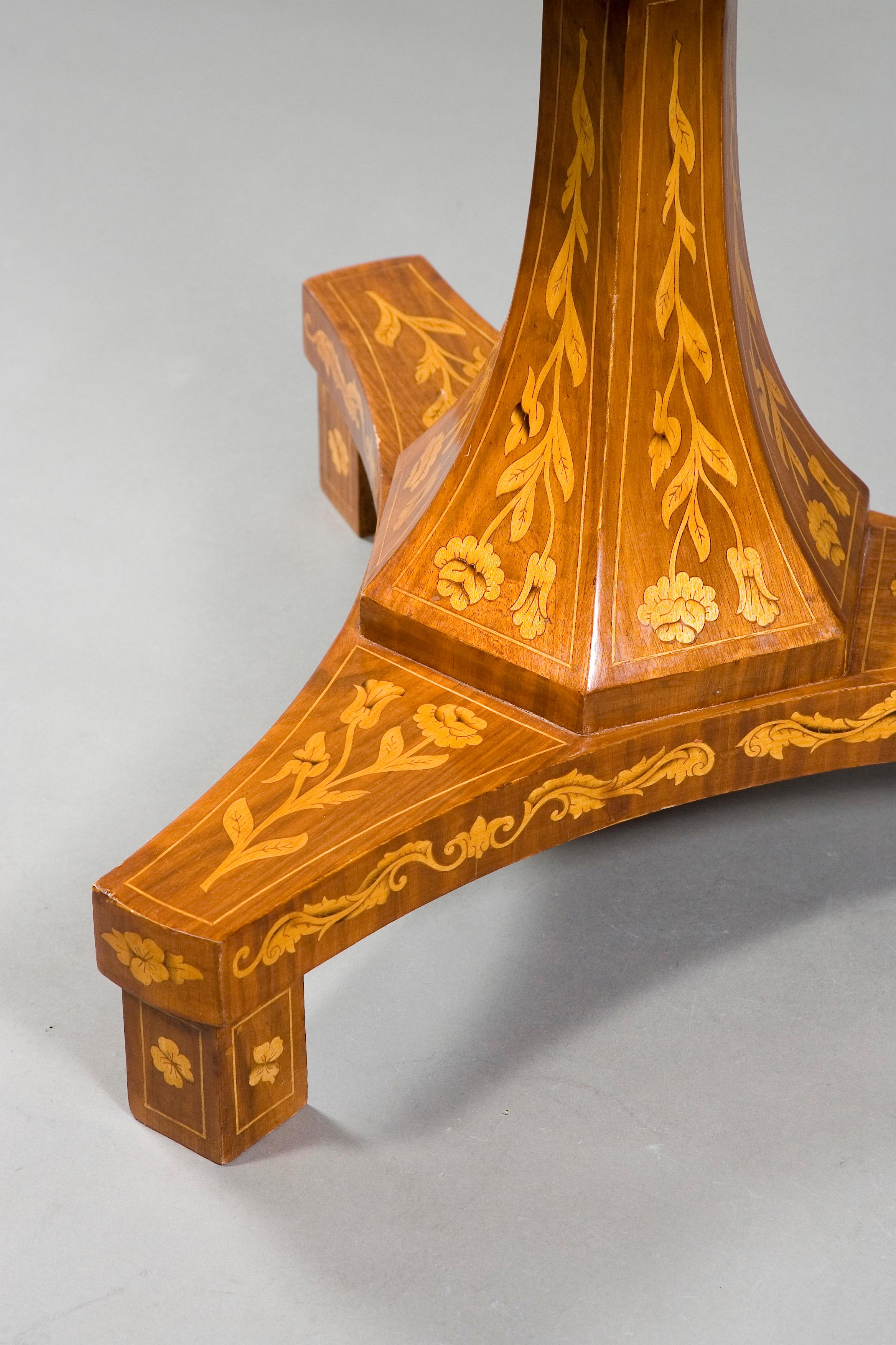 20th Century High Quality Marquetry Table in the Biedermeier Style