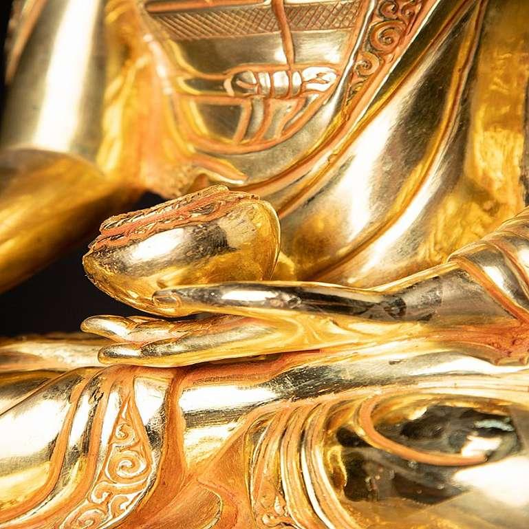 Statua di Buddha in bronzo del Nepal di alta qualità 12