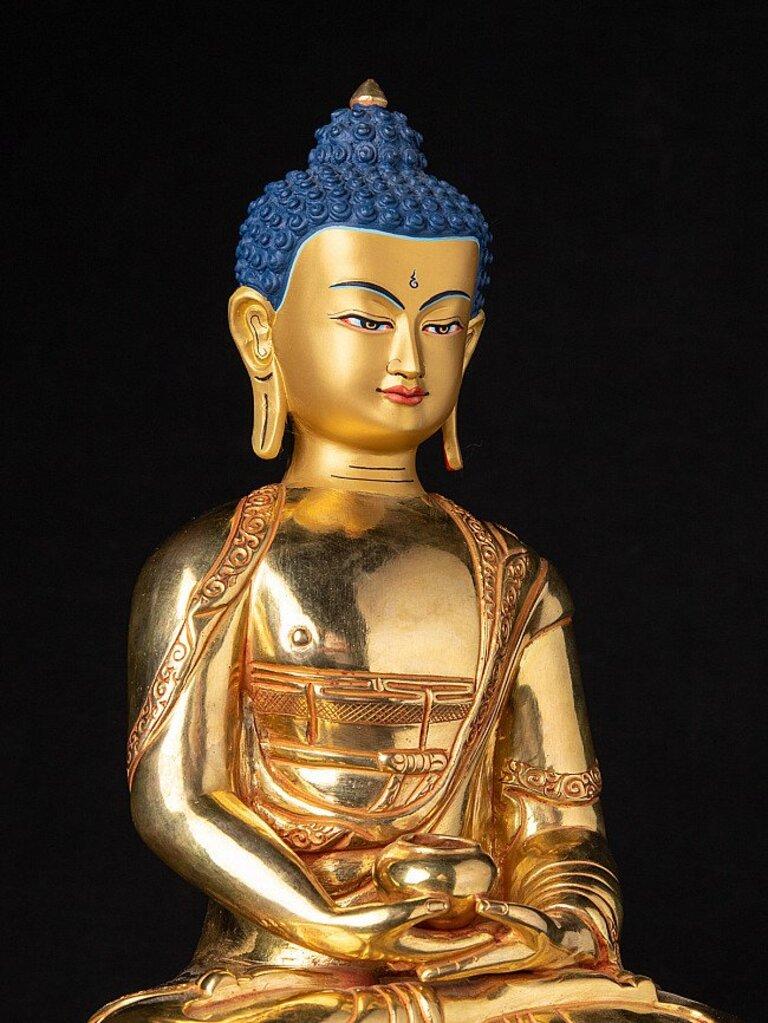 High Quality Nepali Buddha Statue from Nepal For Sale 1