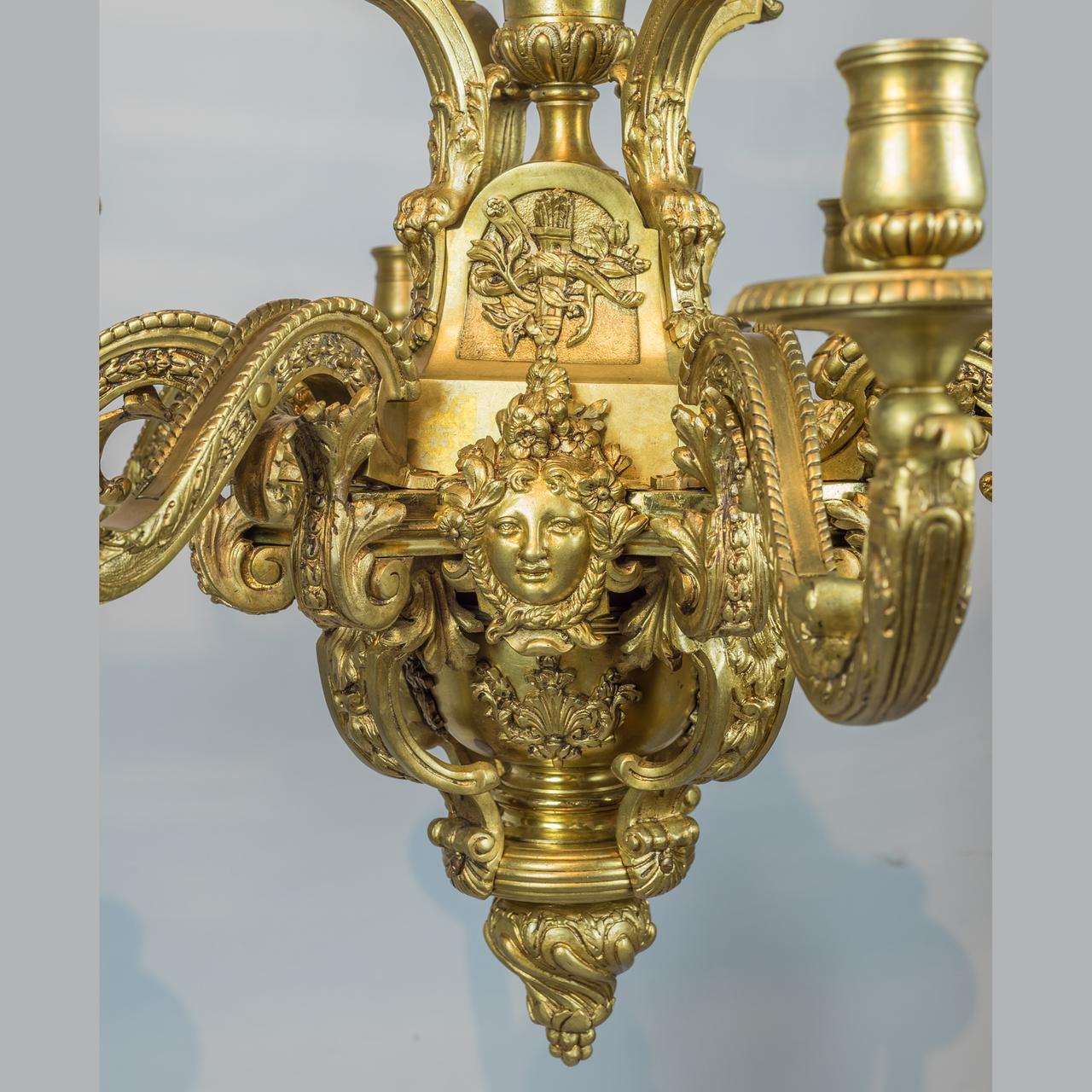 French High Quality of Regence Style Gilt-Bronze Chandelier, circa 1900 For Sale