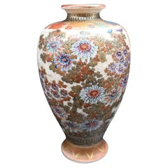 High Quality Old Japanese Satsuma  Earthenware Vase, ca 1900, Meiji period