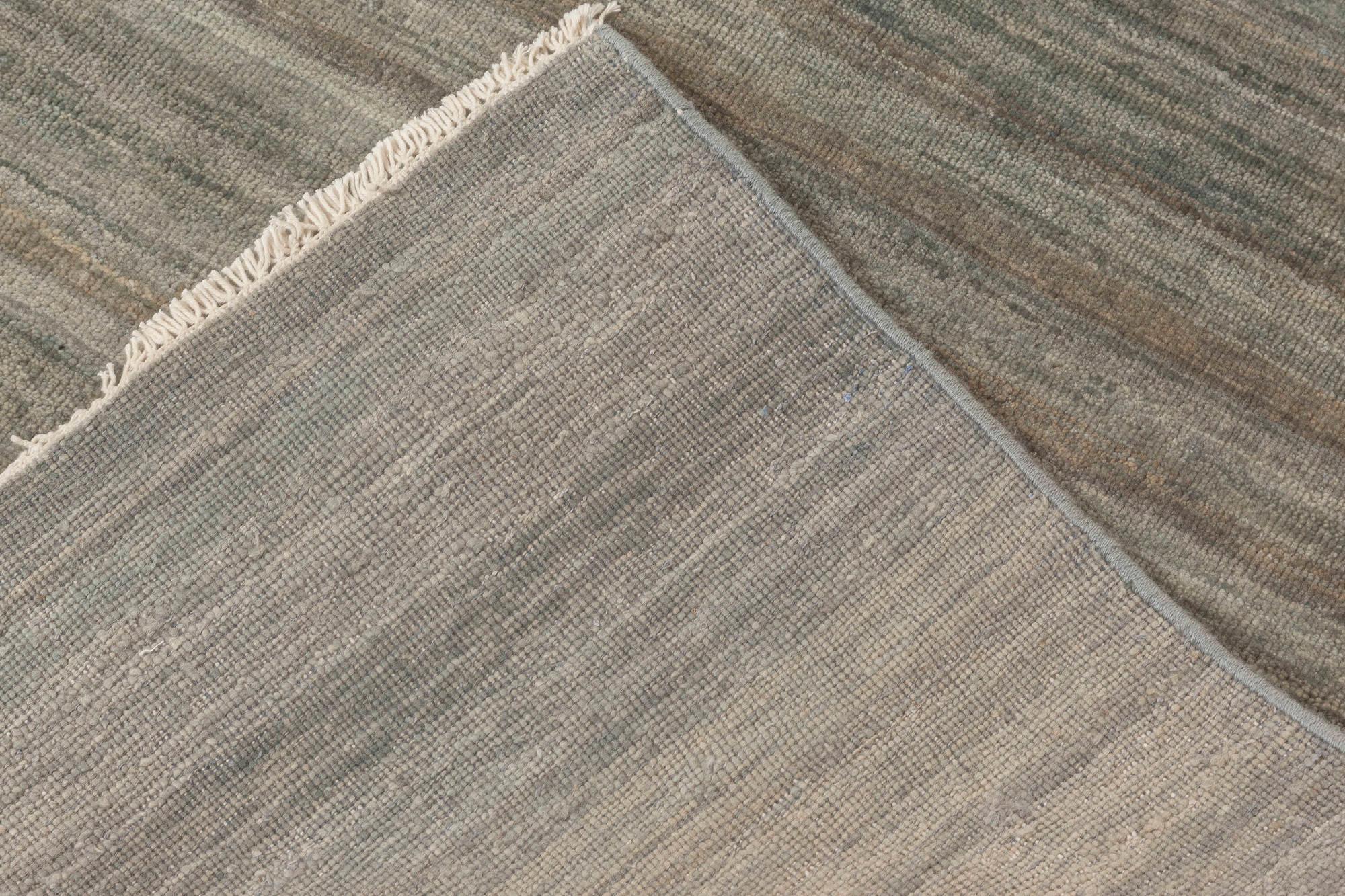 Annodato a mano Tappeto grigio moderno di alta qualità realizzato a mano da Doris Leslie Blau in vendita