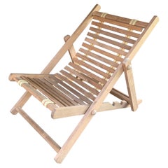 Klappbarer Loungesessel aus aufgearbeitetem Teakholz von hoher Qualität
