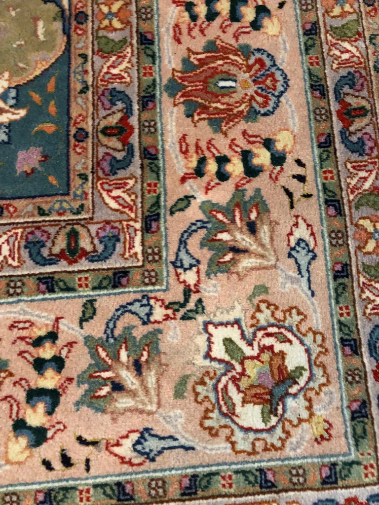 High Quality Rug, Carpet Cork Wool with Silk Very Fine Knotted For Sale