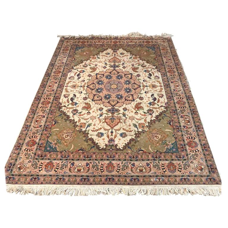 High Quality Rug, Carpet Cork Wool with Silk Very Fine Knotted For Sale