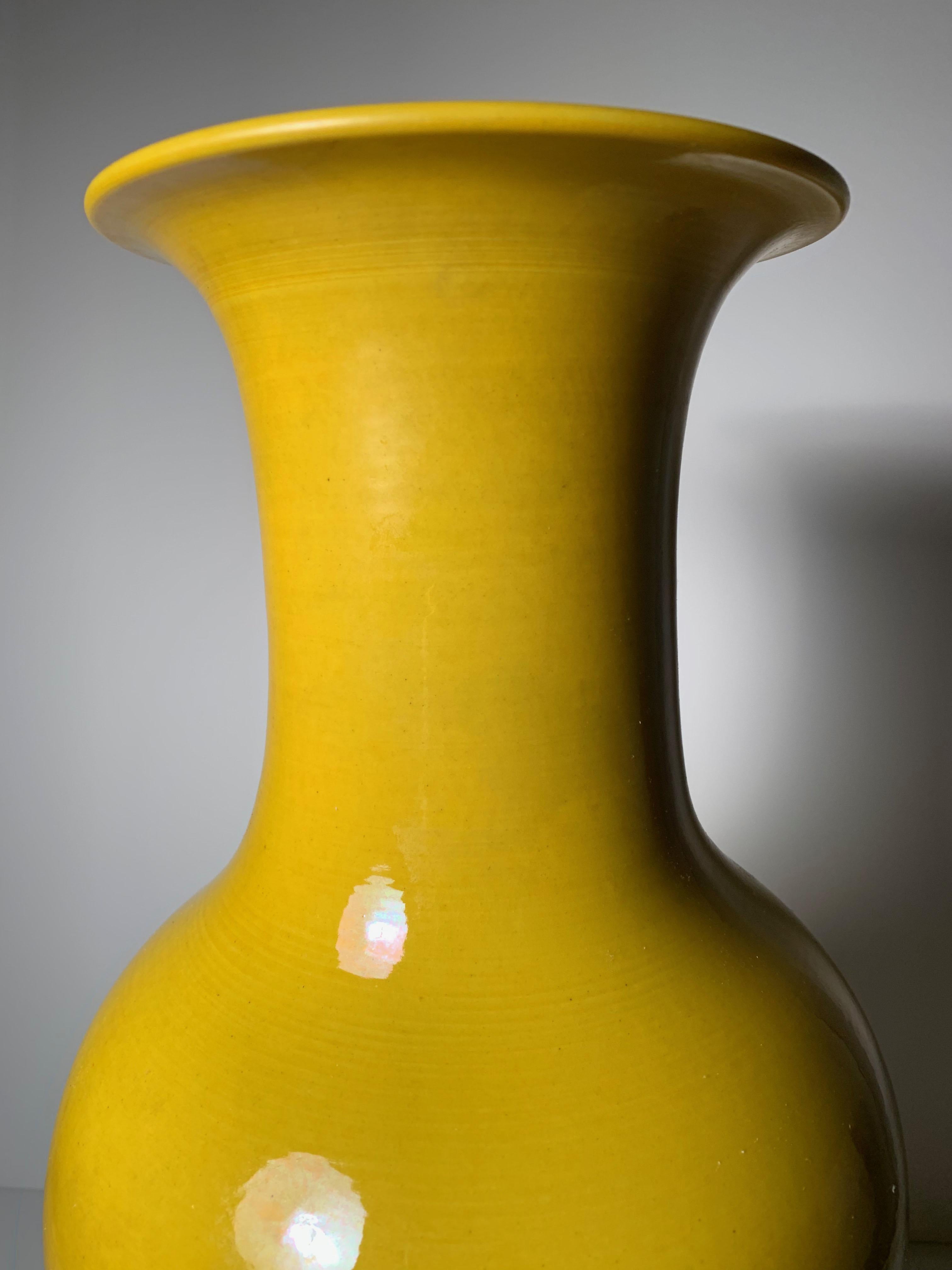 20th Century Vintage Signed Asian Oriental Japanese Ceramic Vibrant Yellow Lamps