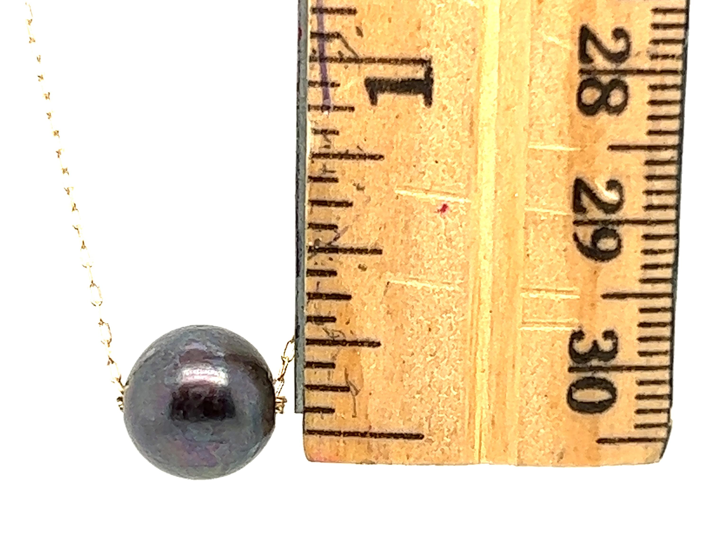 Women's High Quality Tahitian Black Pearl Necklace Pendant 18k Yellow Gold For Sale