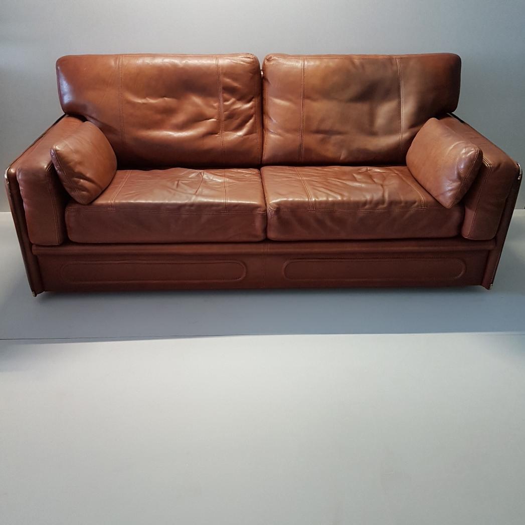High Quality Thick Leather Sofa Model Miami by Baxter, 1993 In Good Condition In Valkenswaard, NL