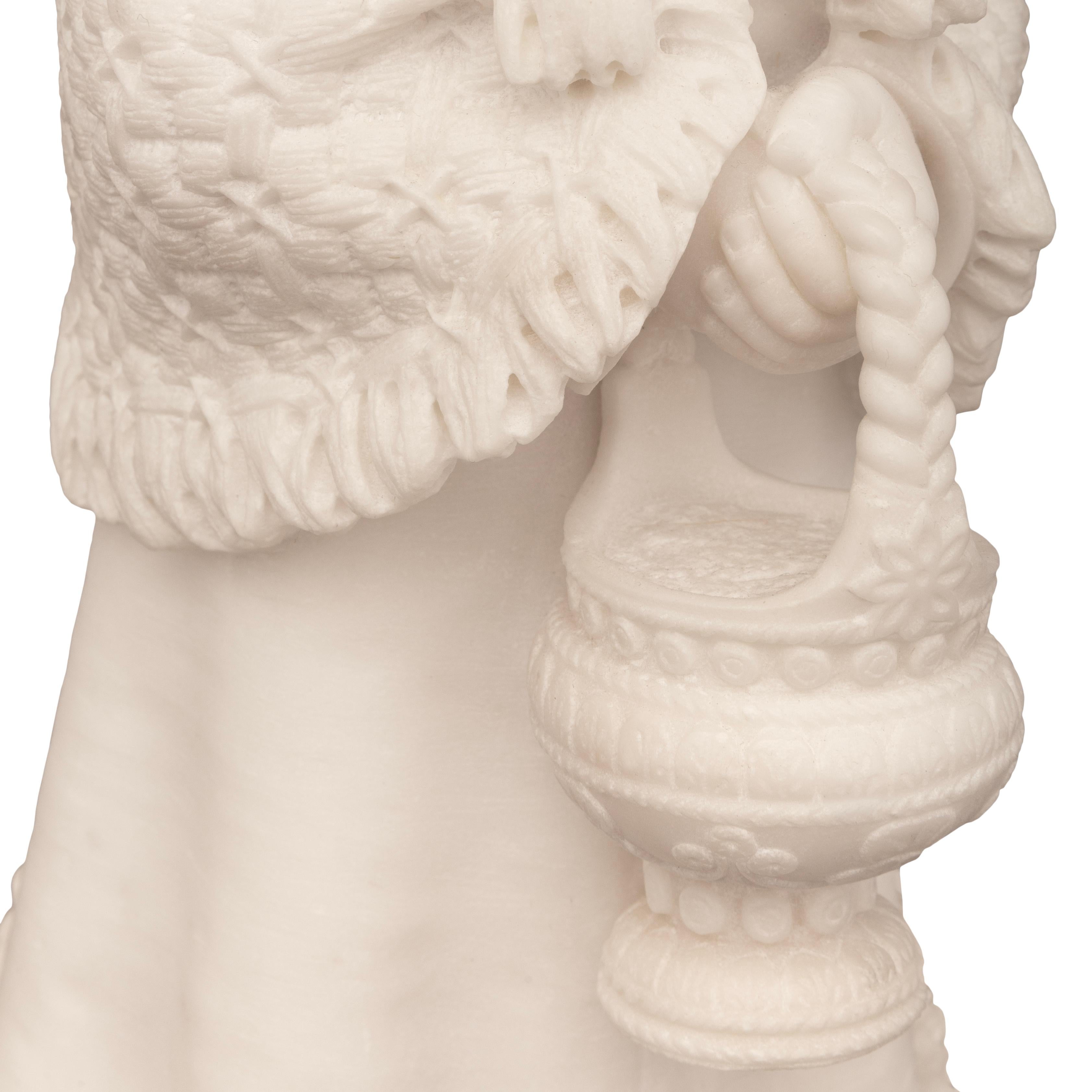 high quality true pair of Italian 19th century white Carrara marble statues For Sale 6
