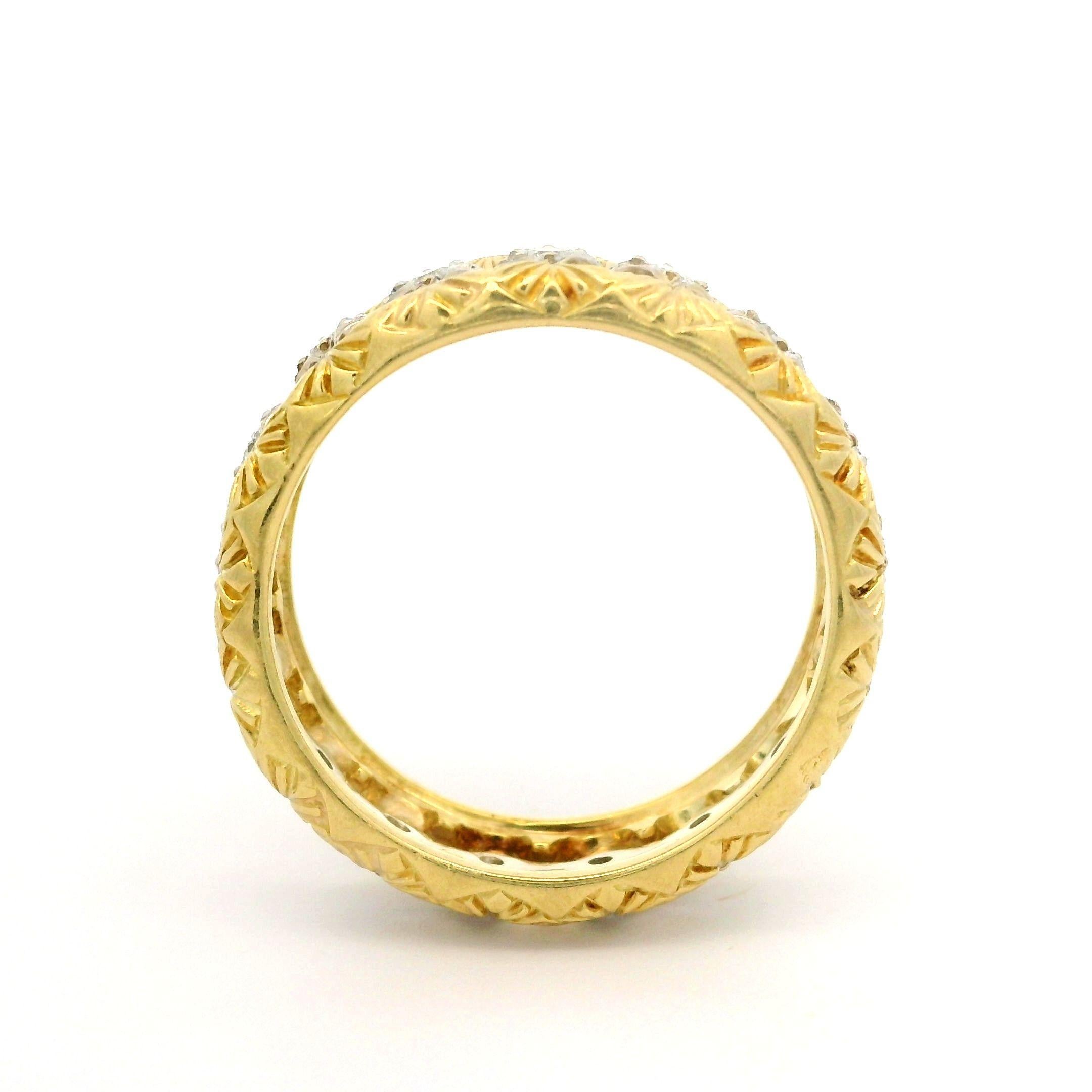 Hohe Qualität gut gemacht 18k TT Gold 0,30ctw Diamant 7,2mm gravierte offene Arbeit Band (Brillantschliff) im Angebot