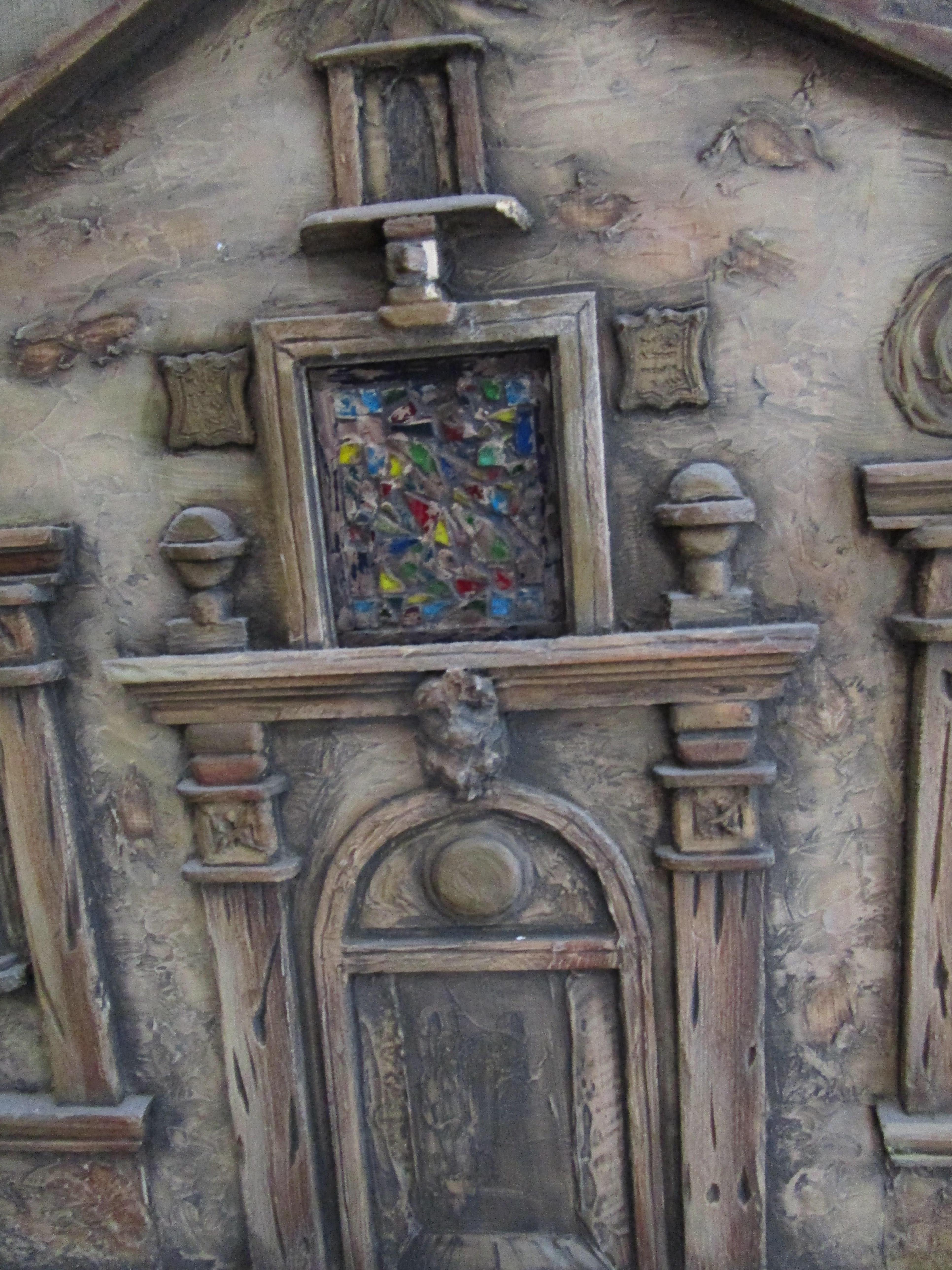 Fachada de Iglesia en Alto Relieve Obra de Arte Religioso Hecha a Mano en Marco Shadowbox Profundo Mexicano en venta