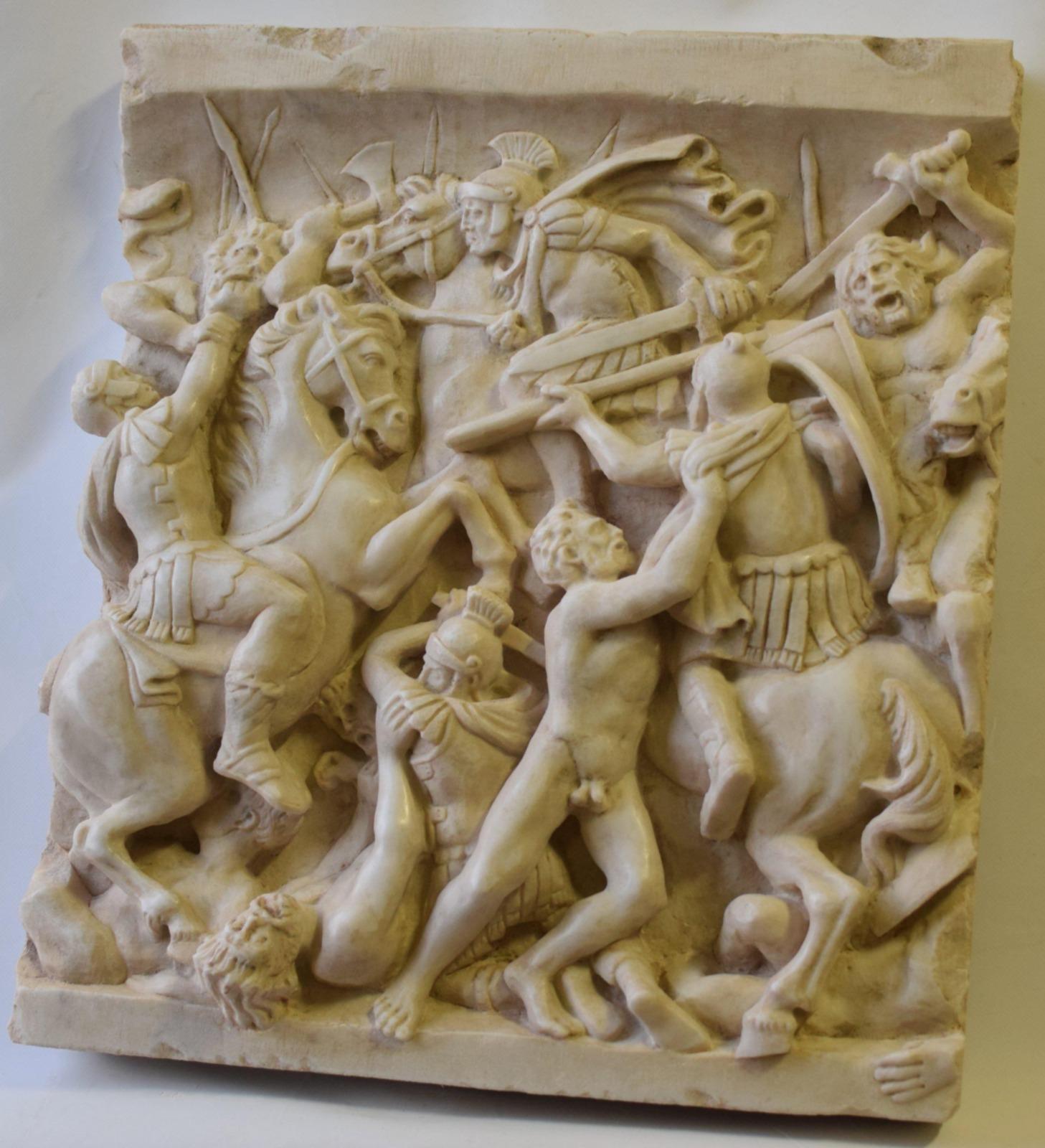 Baroque Haut-relief représentant une bataille 20ème siècle en vente