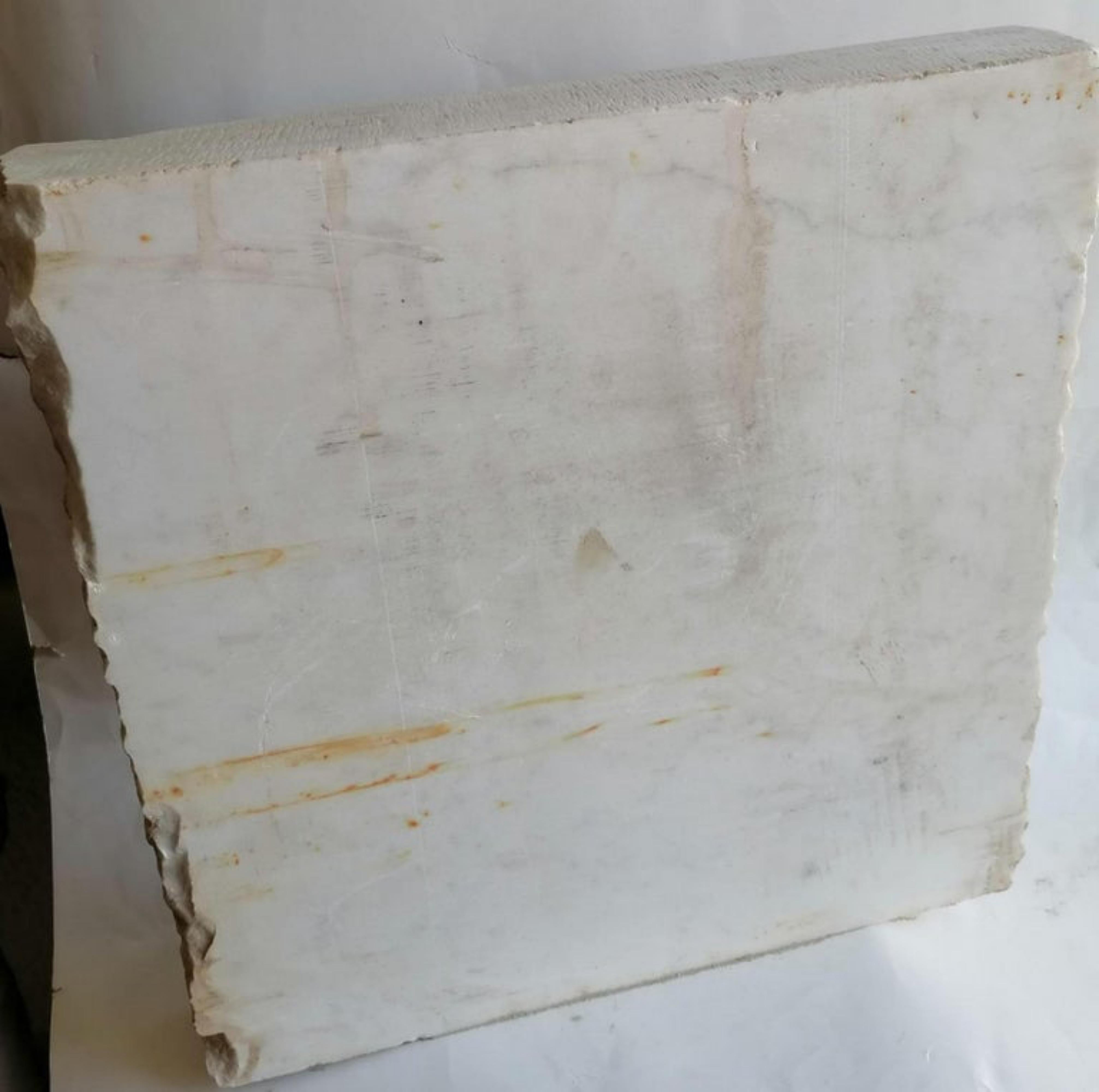 High relief representing battle in classical style. 
carved on white Carrara marble 
dimensions 46 h x 45 x 10 cm,
 weight 35.5 kg 
Skull -