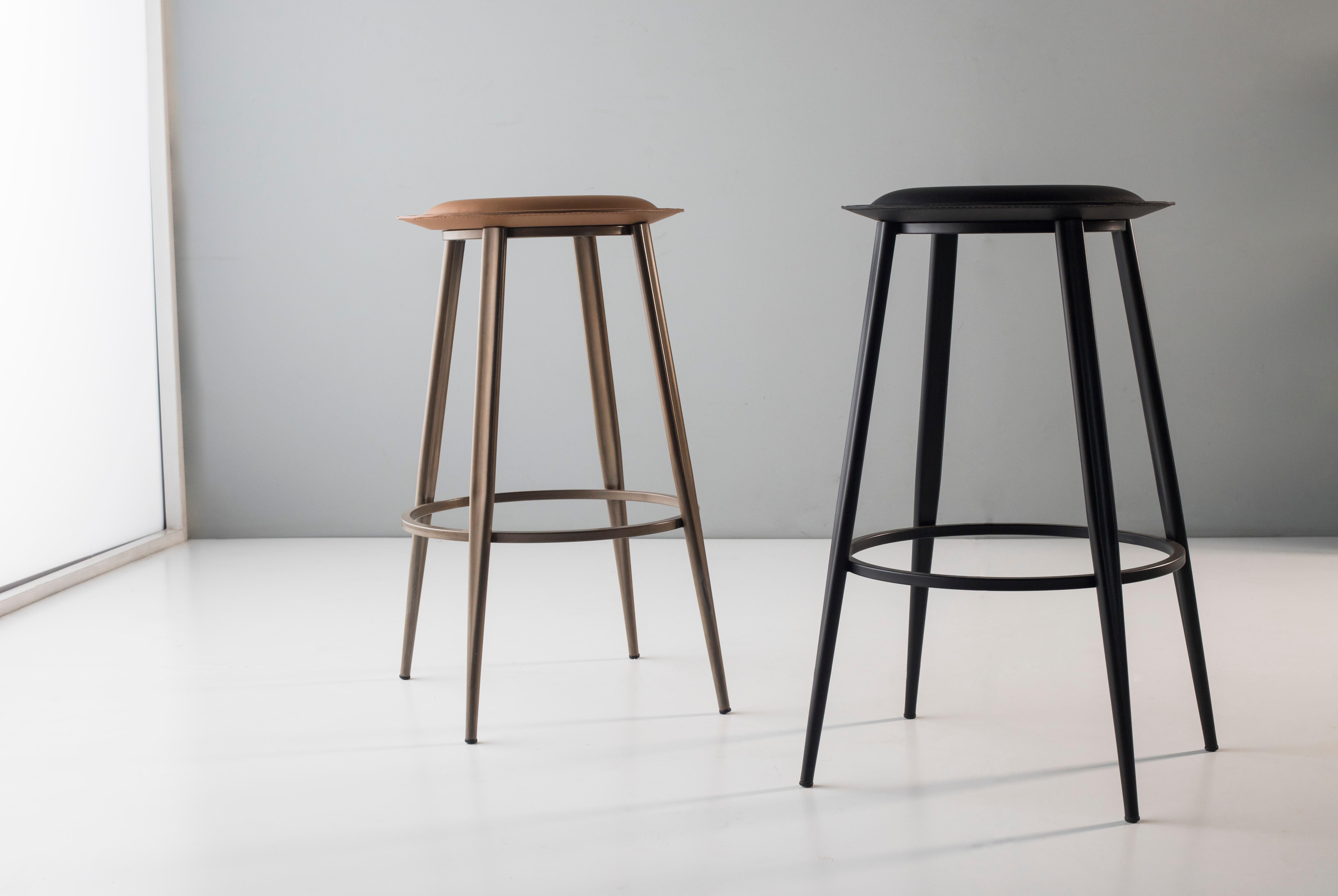 High Rodes Bar Stool by Doimo Brasil In New Condition For Sale In Geneve, CH