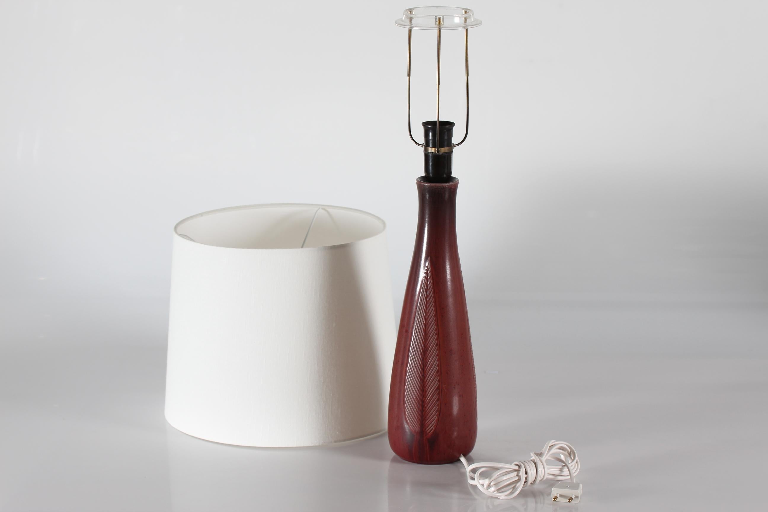Mid-20th Century High Royal Copenhagen Ox Blood Stoneware Table Lamp by Gerd Bøgelund Denmark 60s For Sale