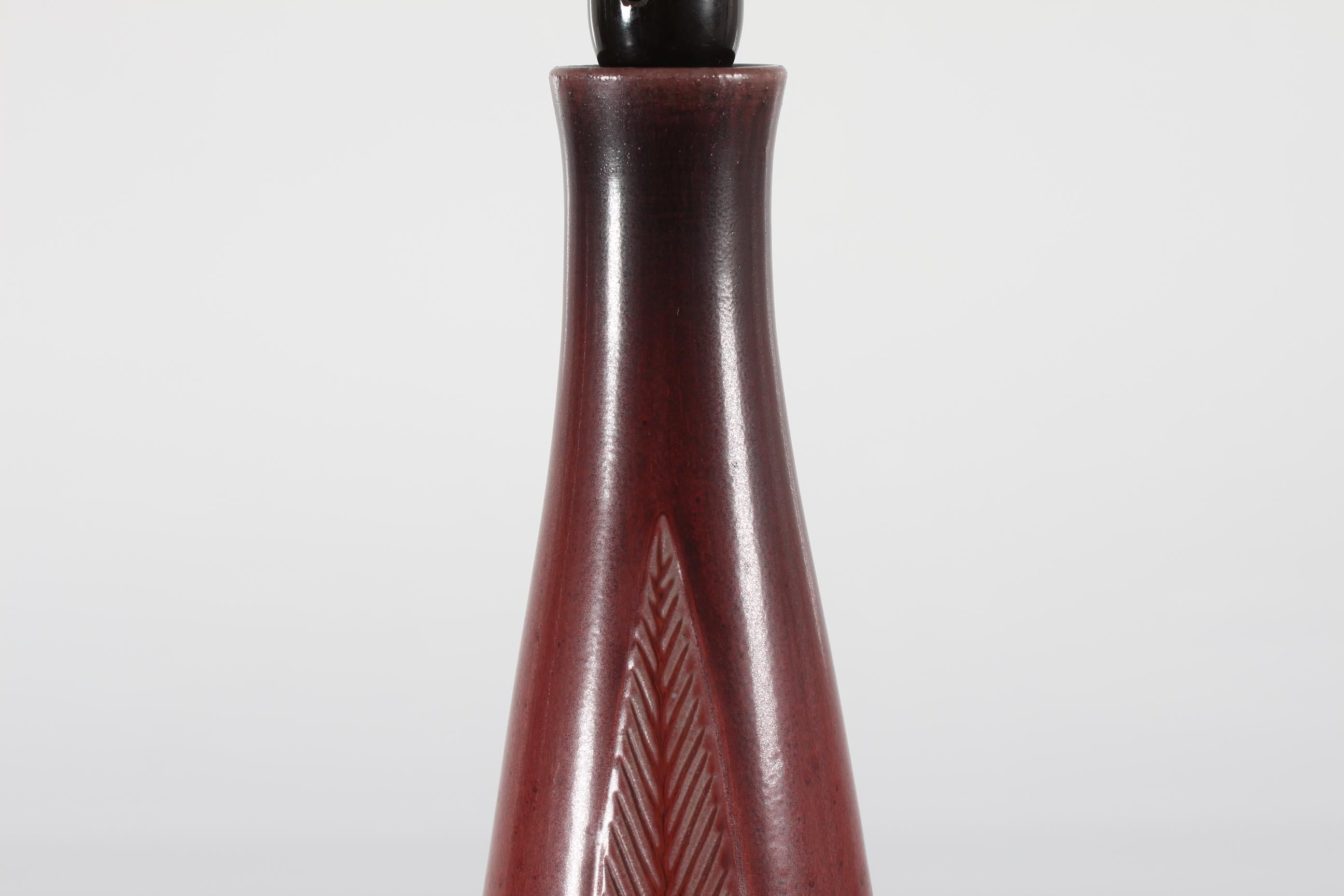 High Royal Copenhagen Ox Blood Stoneware Table Lamp by Gerd Bøgelund Denmark 60s For Sale 2