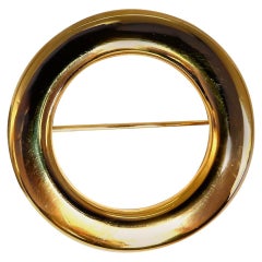 High Shine Circular Gold Pin 14 Karat*