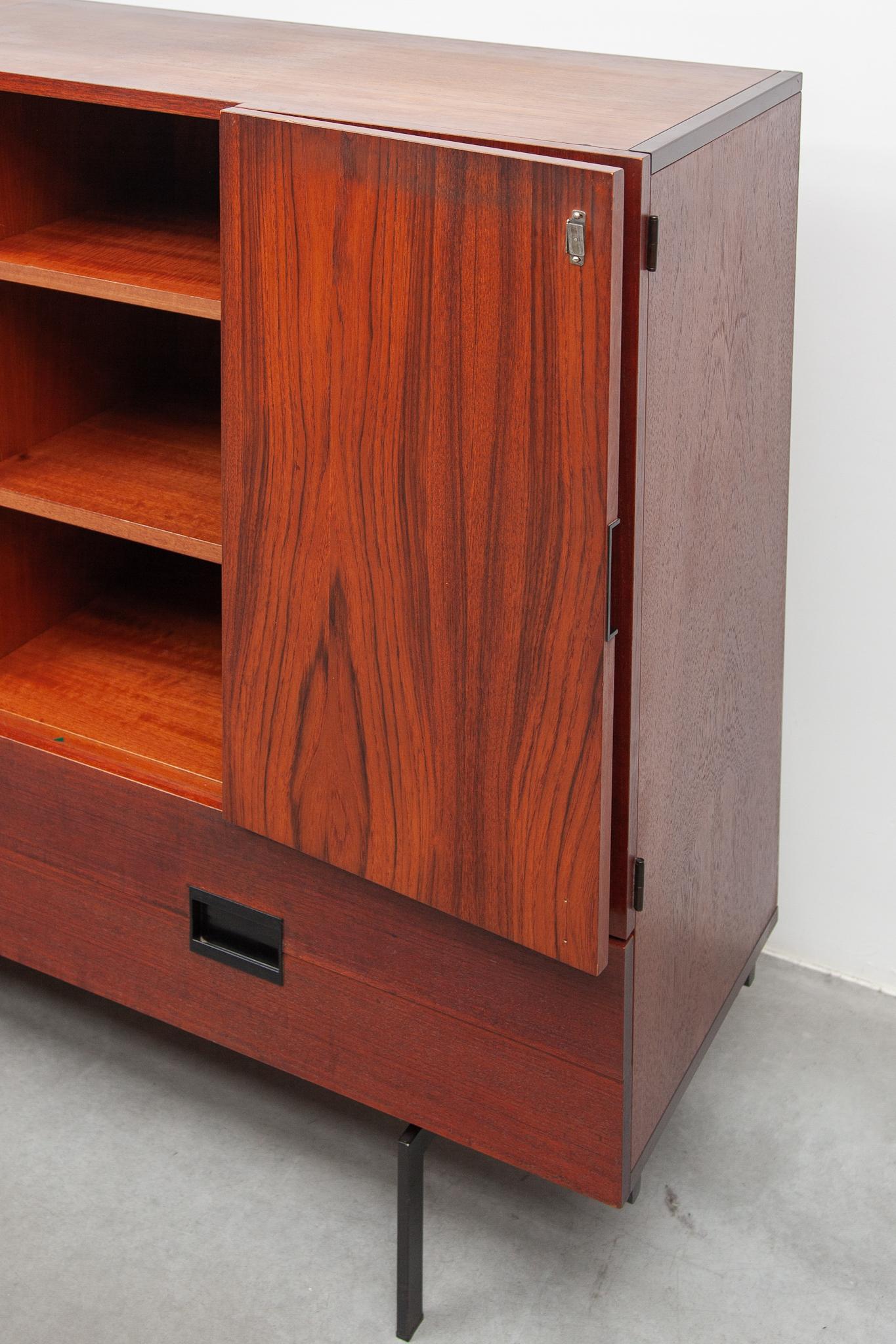Enfilade haut conçu par Cees Braakman pour Pastoe, Serie CU 04 en vente 4