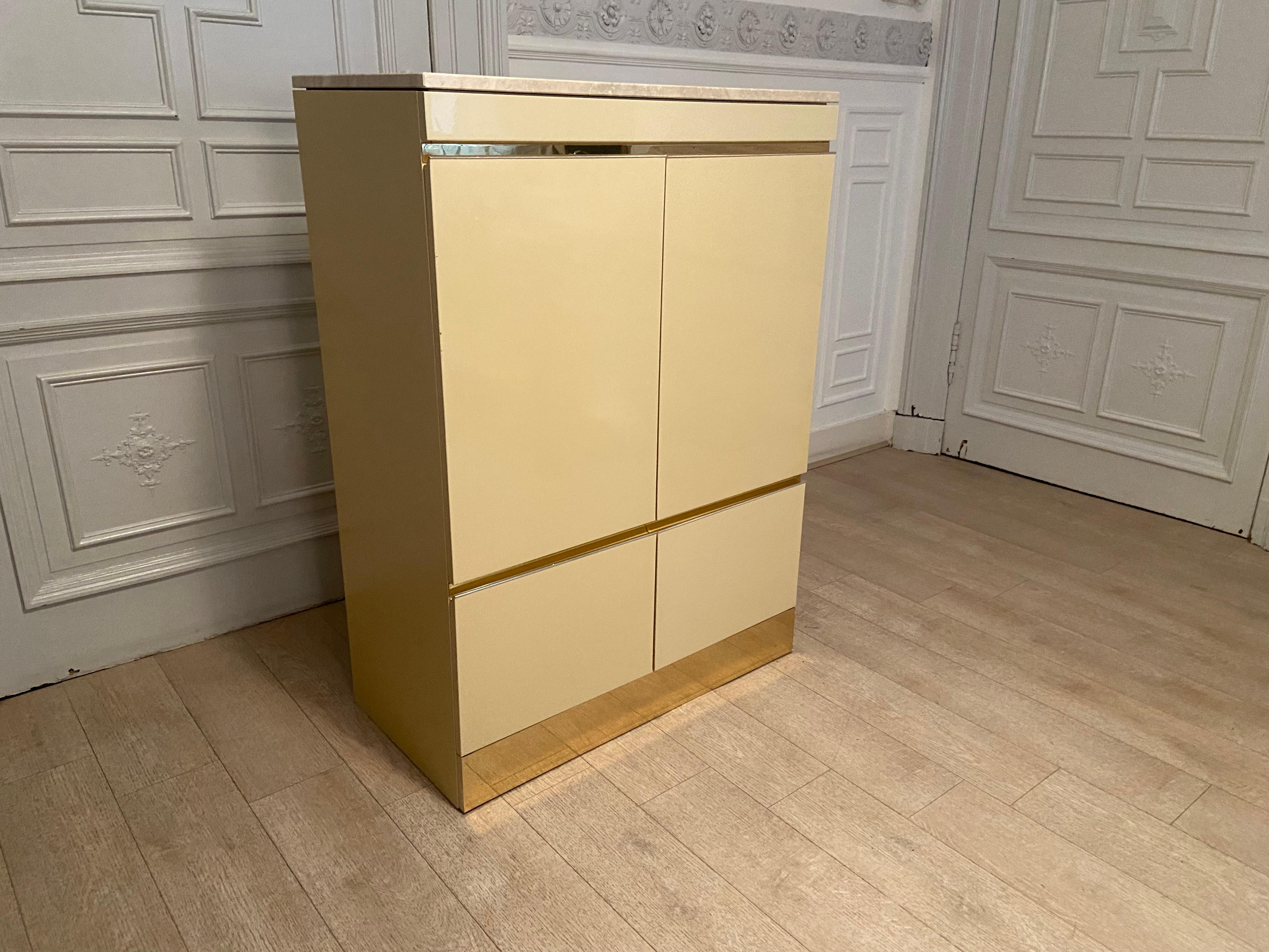 High Sideboard, Ivory Lacquer, Gold and Travertine, 1970 In Good Condition In Brussels , BE
