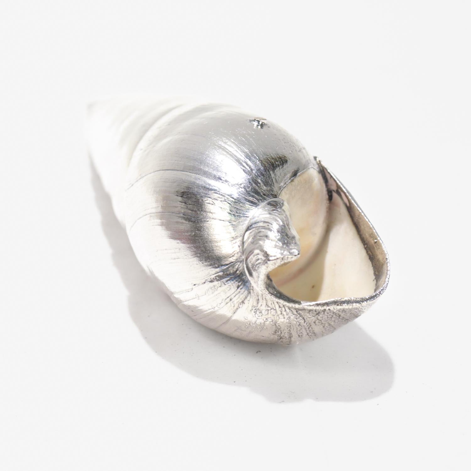 Conchiglia ad alta pressione con sovrapposizione di argento Sterling in vendita 4