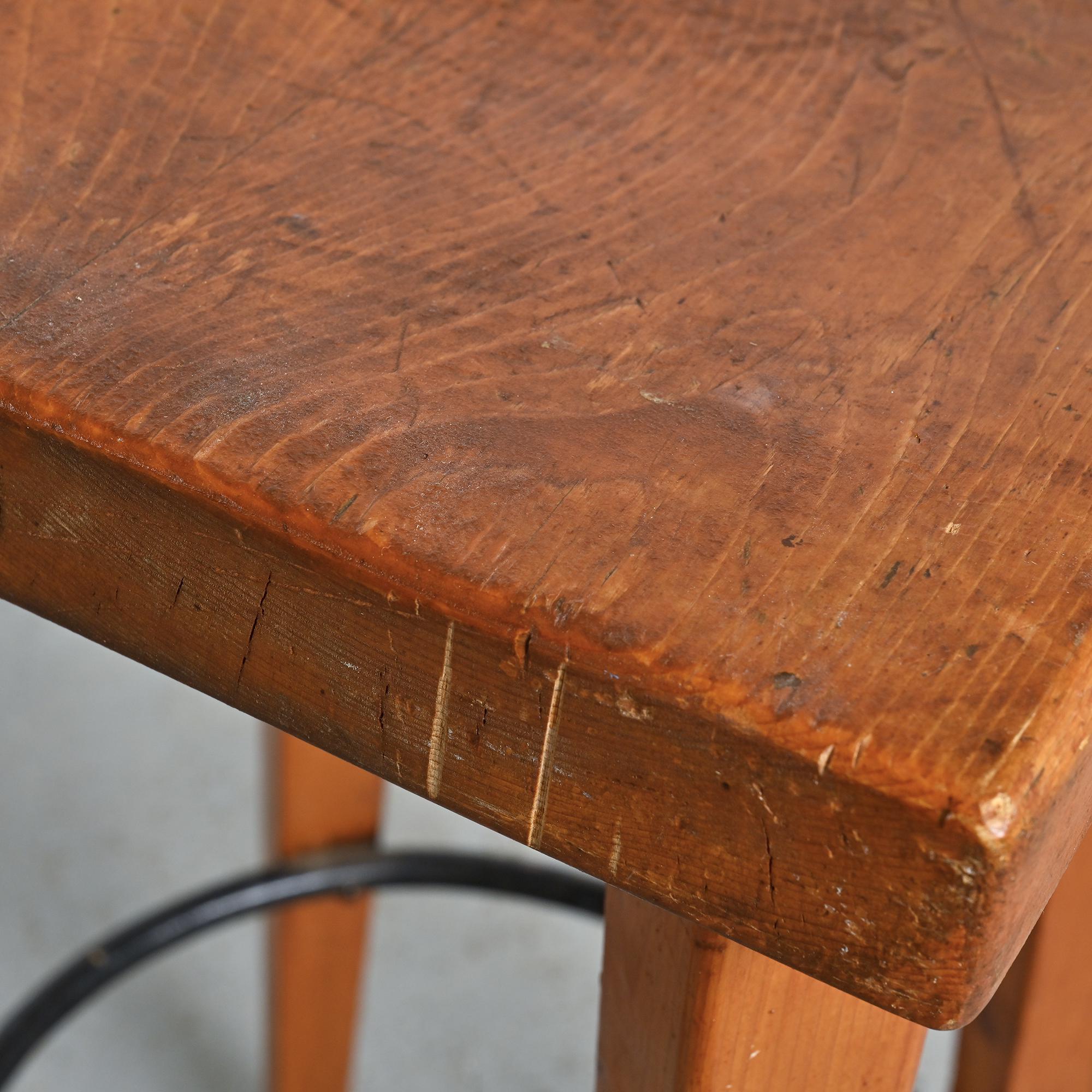 Sgabello alto di Christian Durupt, Méribel, circa 1960 in vendita 3