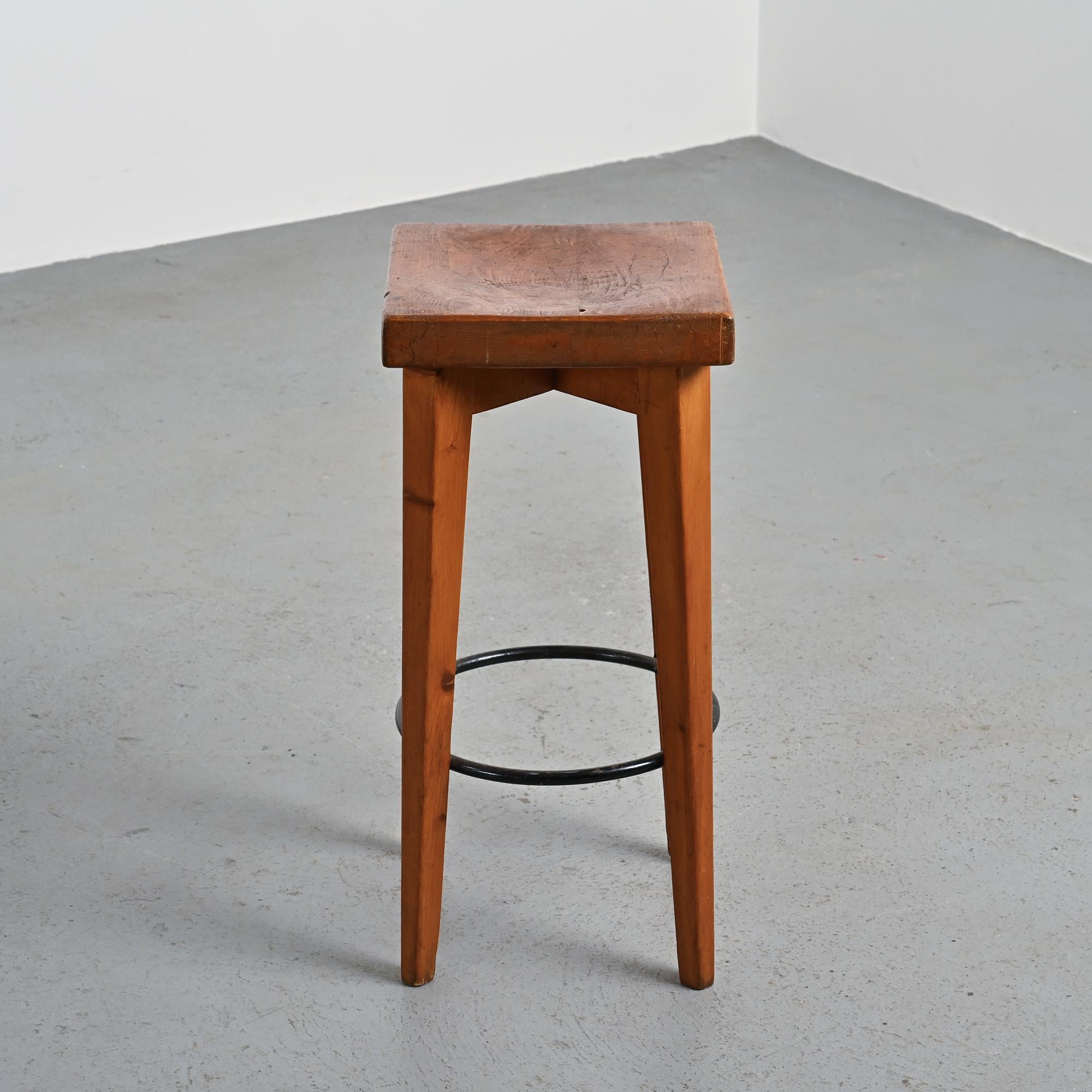 Sgabello alto di Christian Durupt, Méribel, circa 1960 In condizioni buone in vendita a VILLEURBANNE, FR