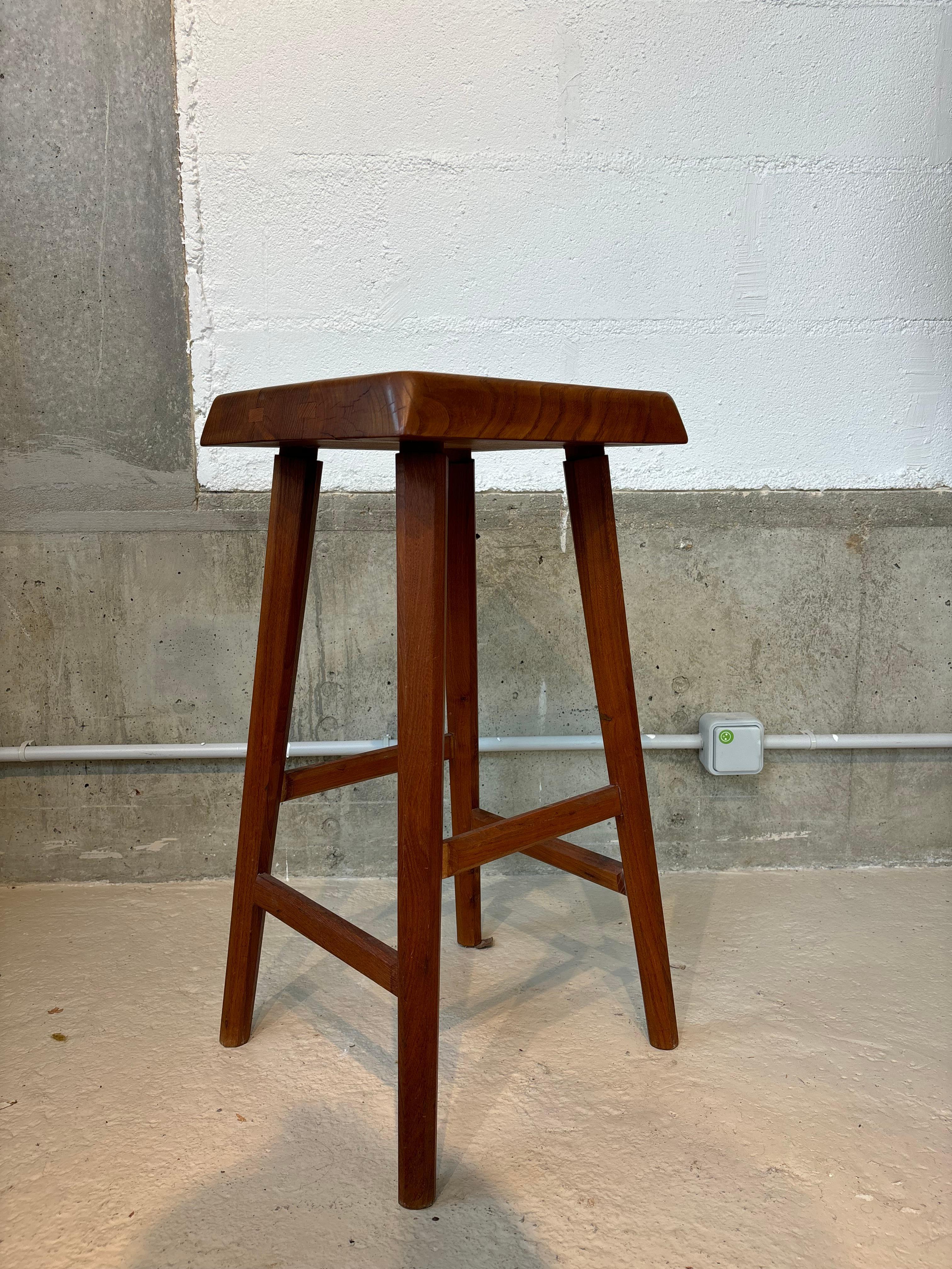 Hoher hocker von Pierre Chapo im Angebot 2