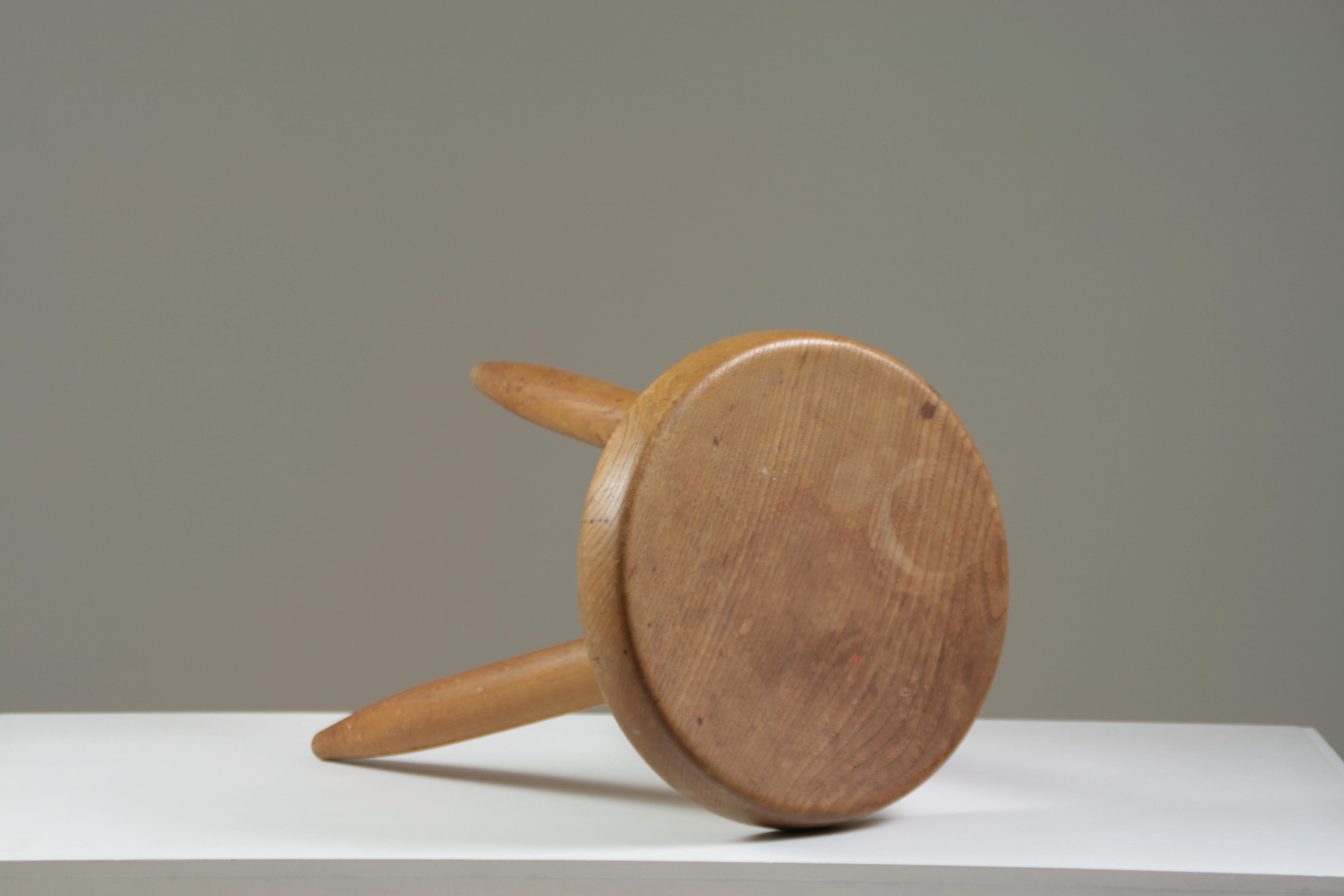 Hoher Hocker aus Esche, Berger-Modell von Charlotte Perriand, Frankreich 1950er Jahre im Angebot 4