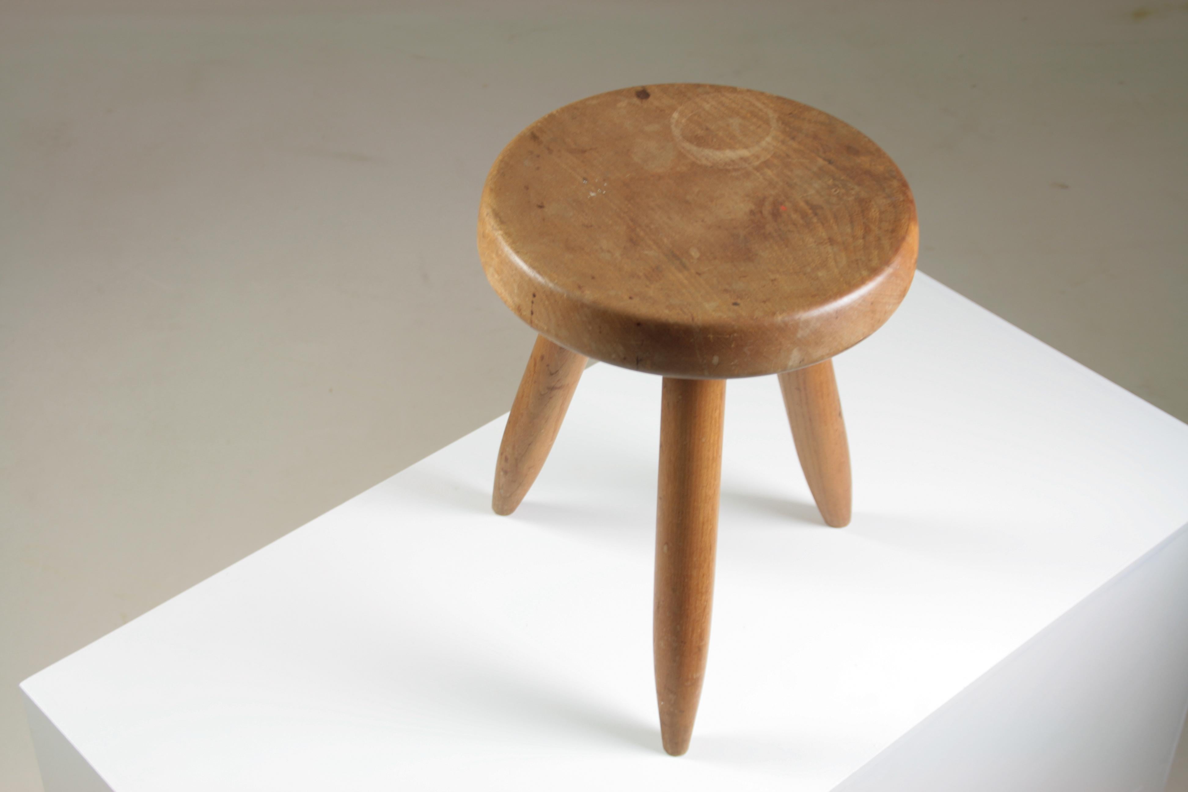 Hoher Hocker aus Esche, Berger-Modell von Charlotte Perriand, Frankreich 1950er Jahre im Angebot 6