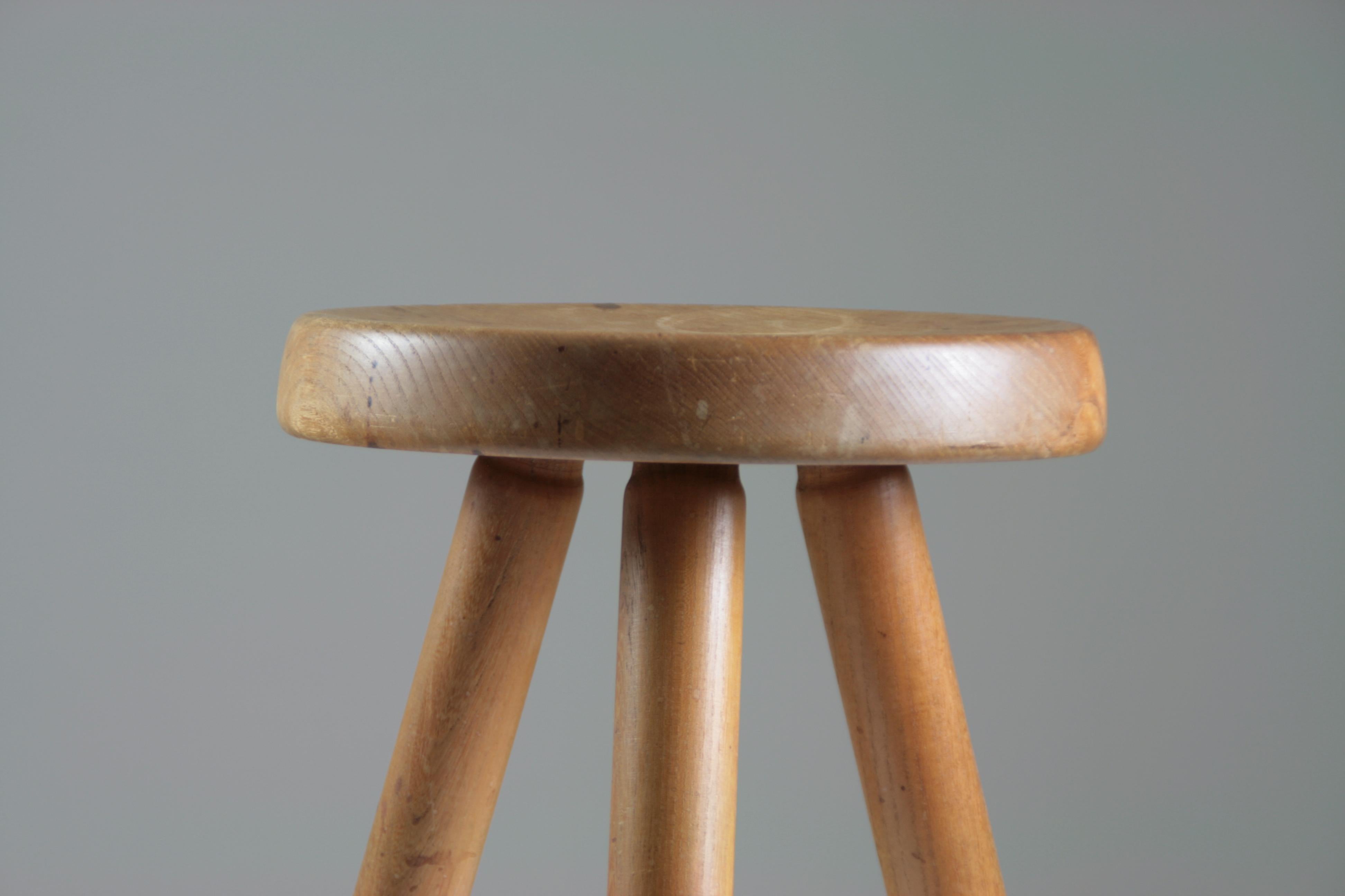 Hoher Hocker aus Esche, Berger-Modell von Charlotte Perriand, Frankreich 1950er Jahre im Angebot 8
