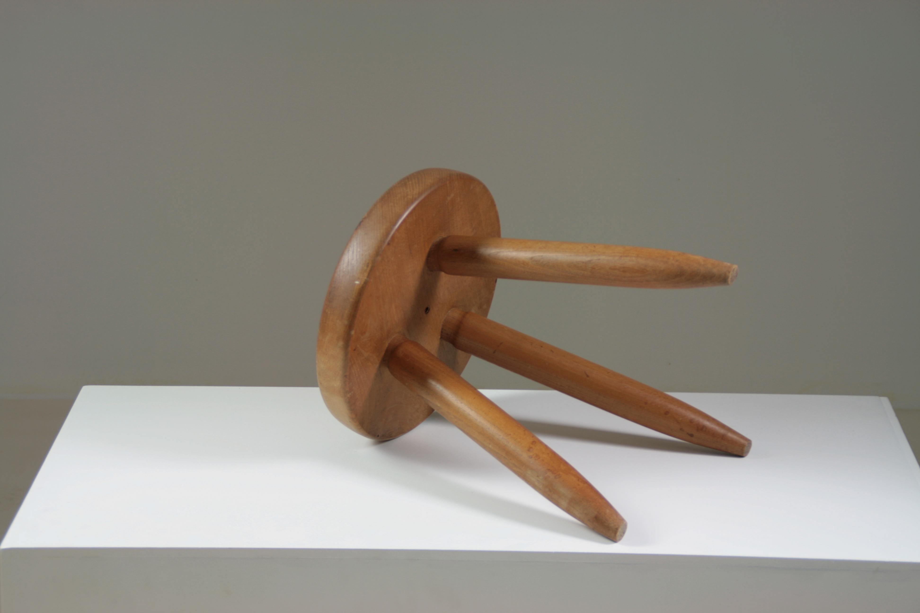 Hoher Hocker aus Esche, Berger-Modell von Charlotte Perriand, Frankreich 1950er Jahre im Angebot 1