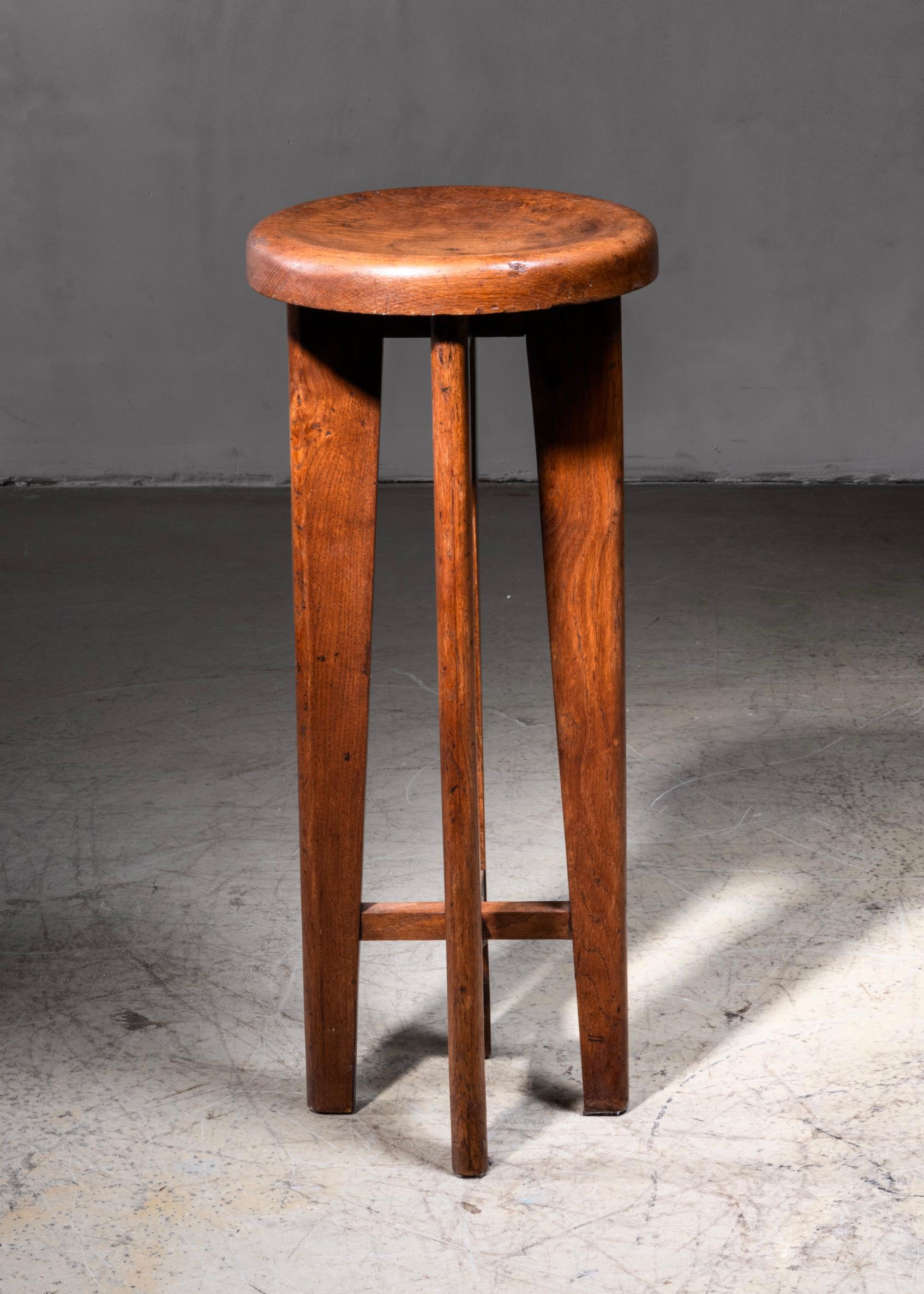 Mid-20th Century High Stool in Oak, France, 1940s For Sale