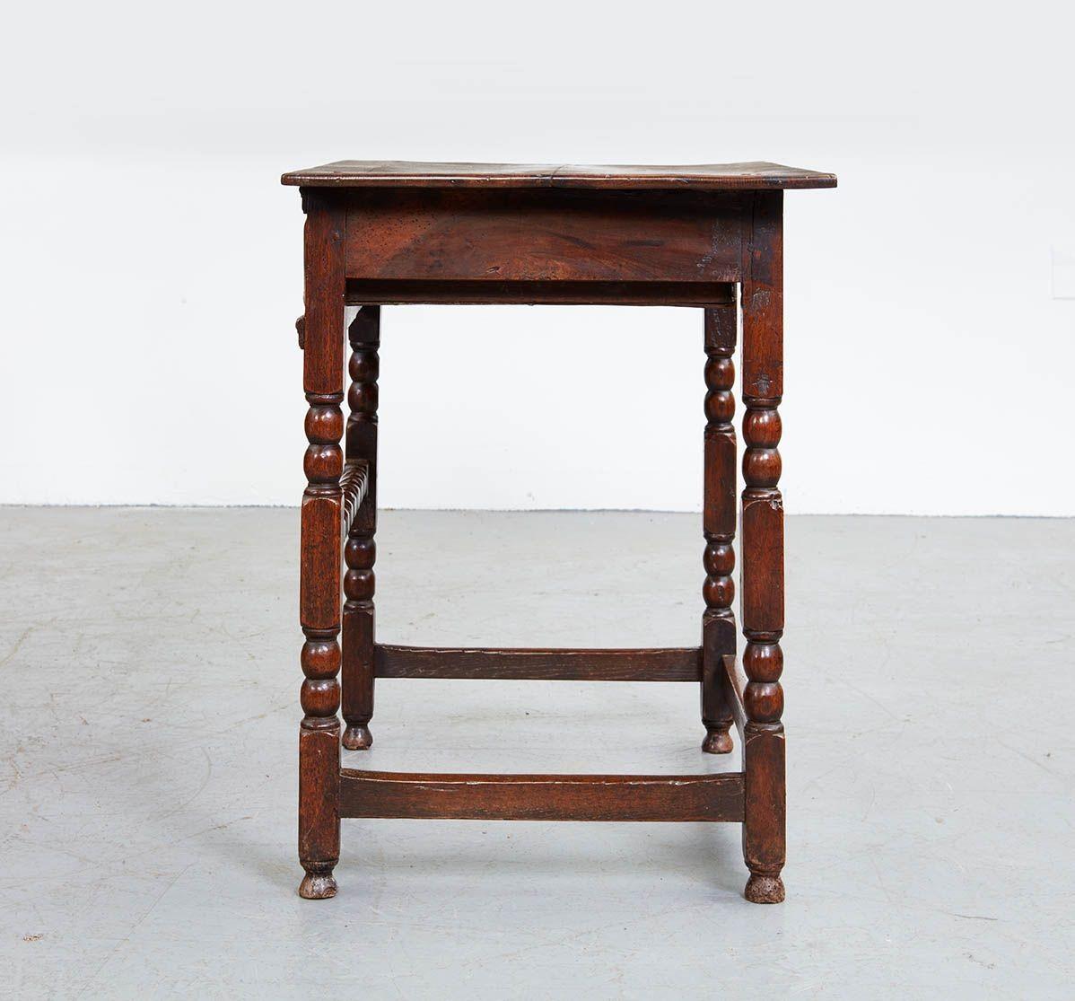 18th Century High Stretcher Bobbin Side Table For Sale