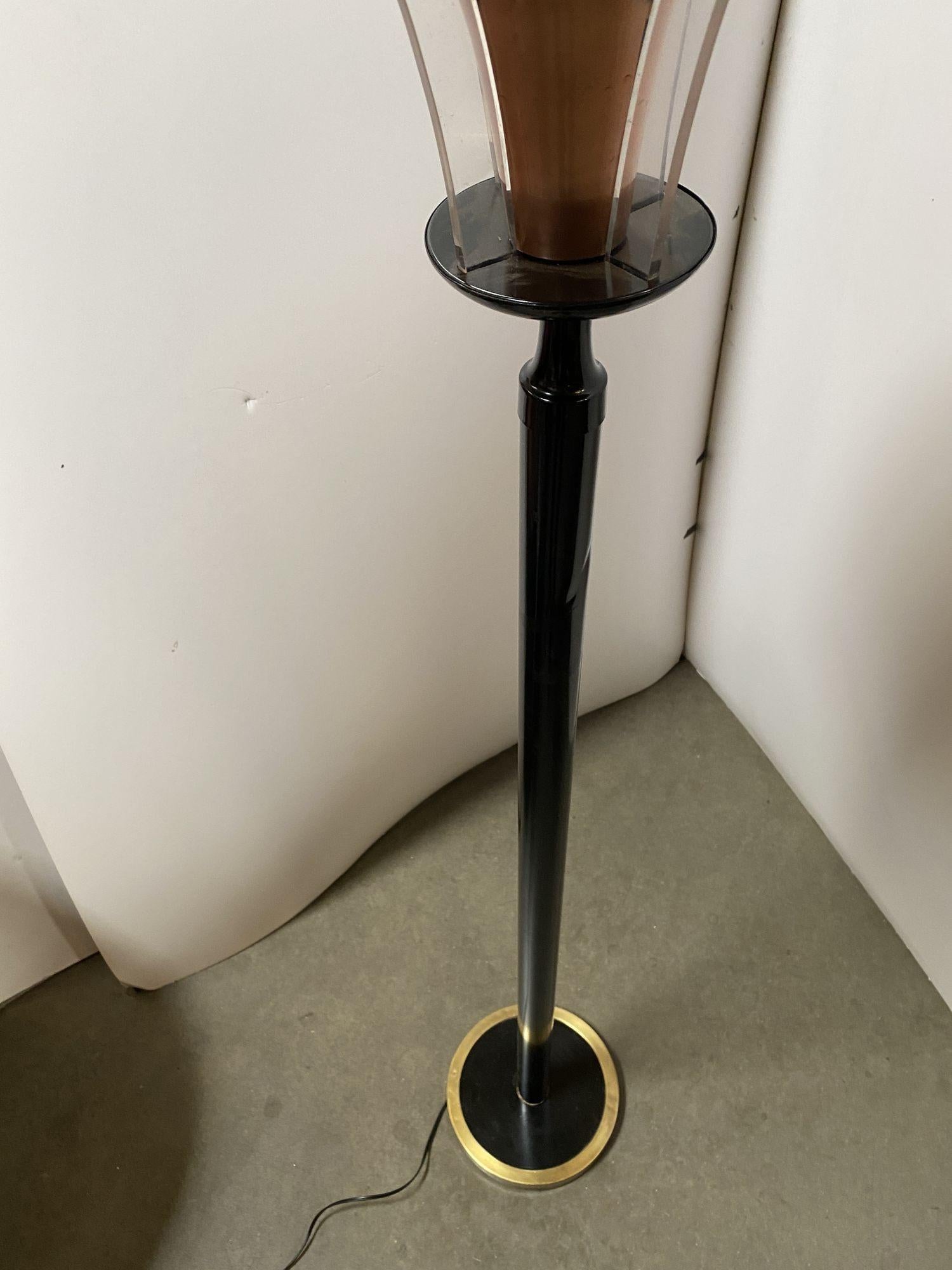 High Style Brass and Copper Art Deco Torchiere Floor Lamp w/ Acrylic Accents For Sale 6